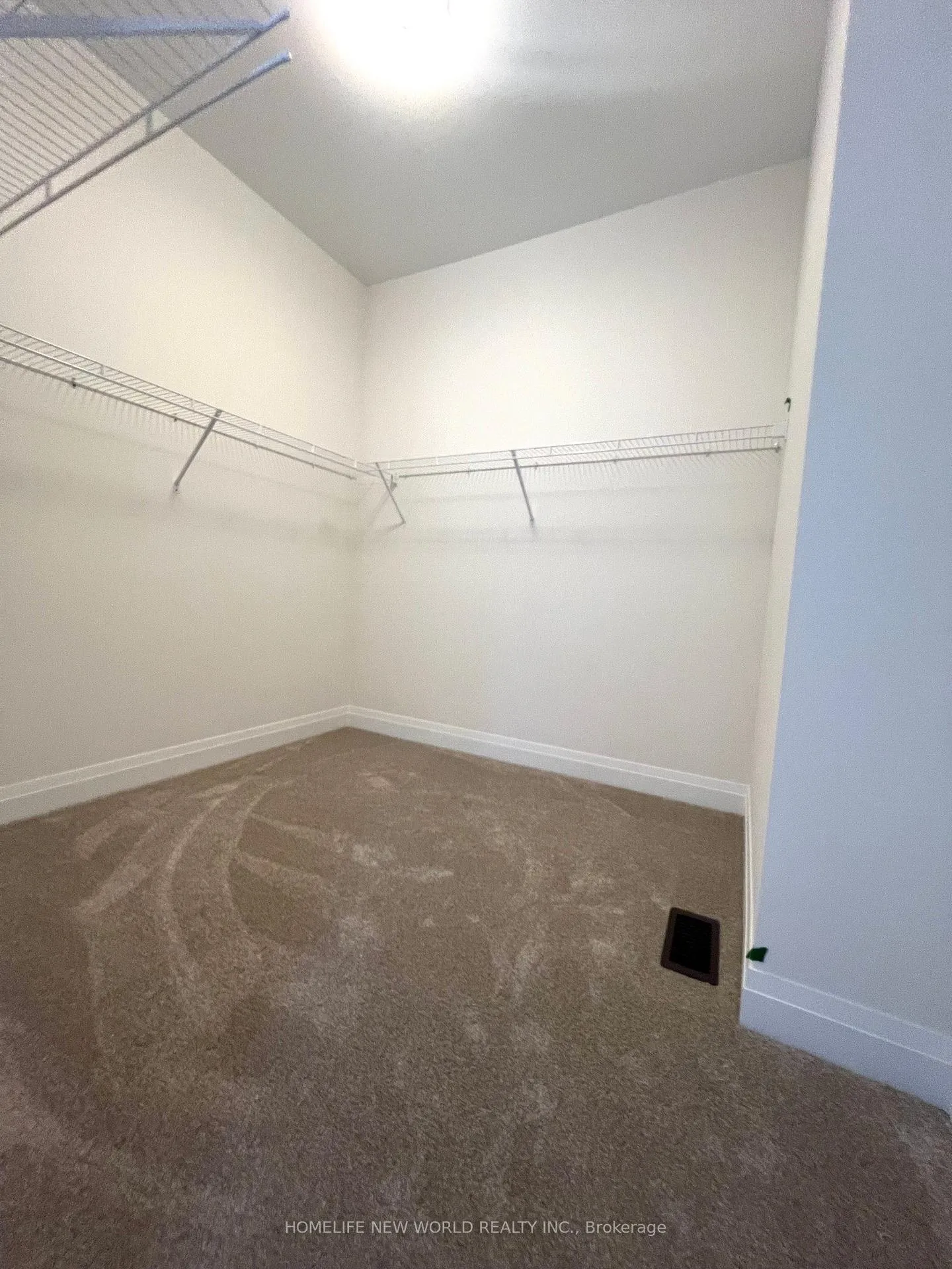 Photo 16 of 17 Elm Green Lane, Markham, Angus Glen — HOMEH
