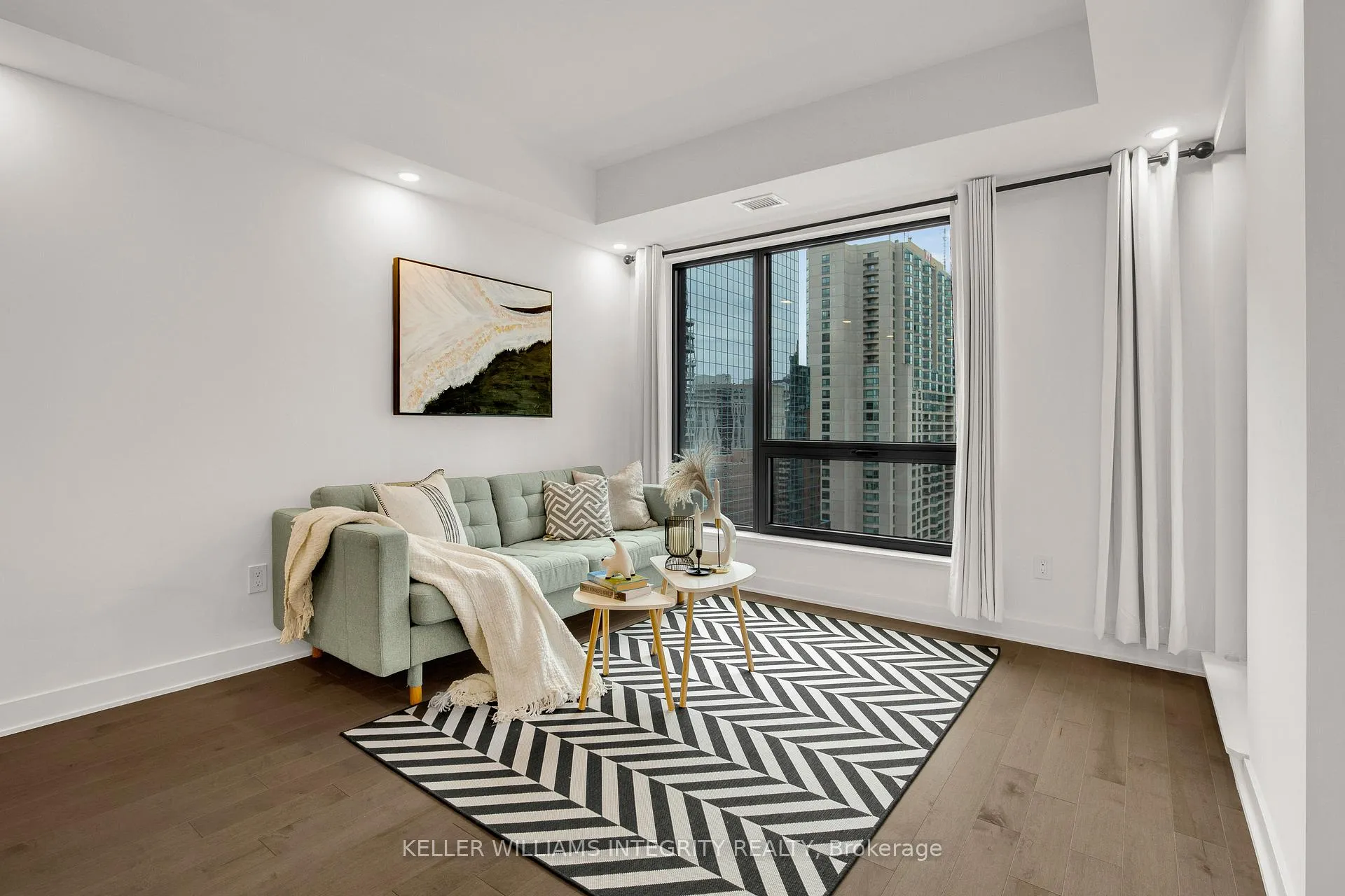 Photo 13 of Unit 1409, 340 Queen Street, Ottawa, Ottawa Centre — HOMEH
