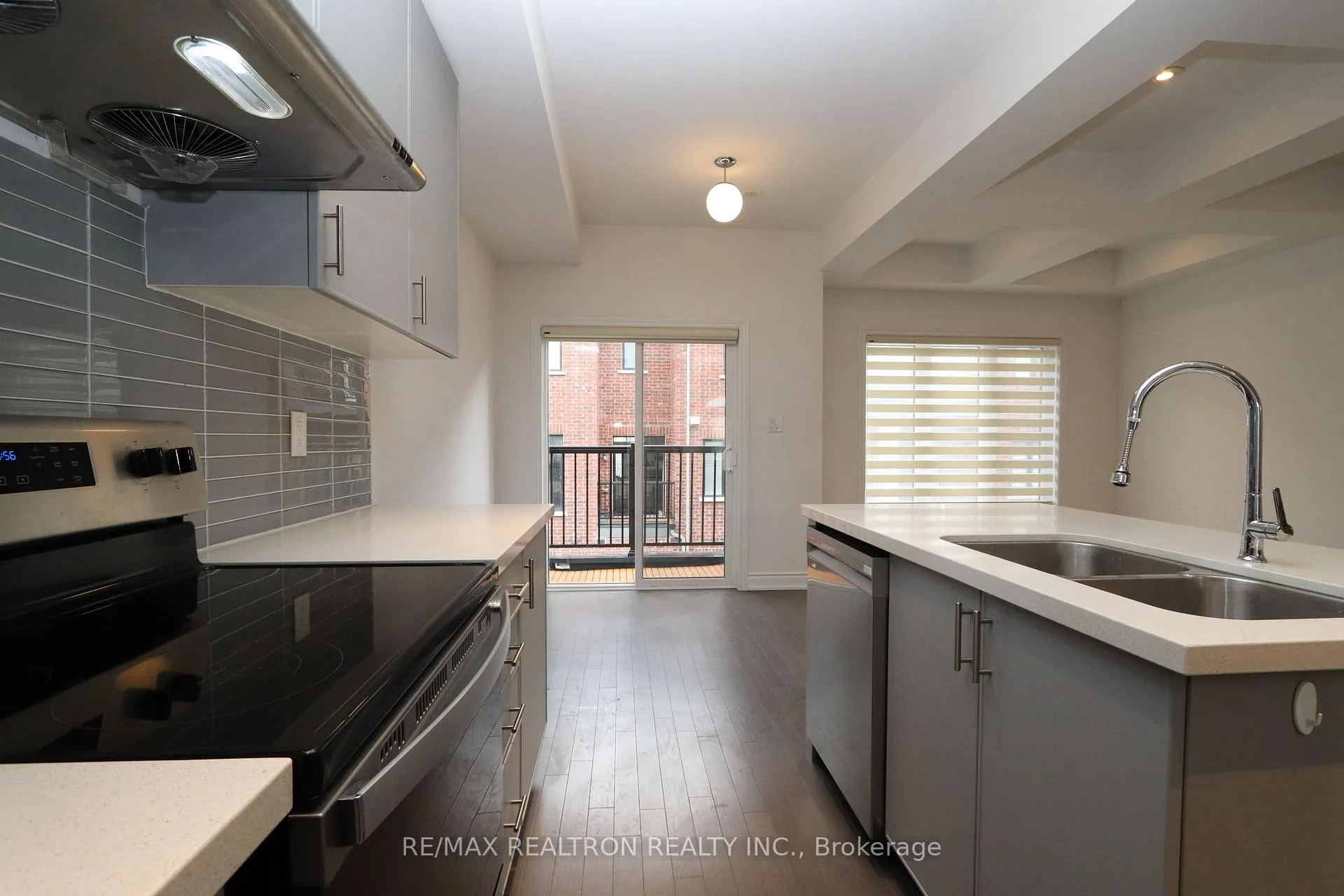 Photo 15 of Unit Upper Unit, 4126 Hwy 7 E, Markham, Unionville — HOMEH