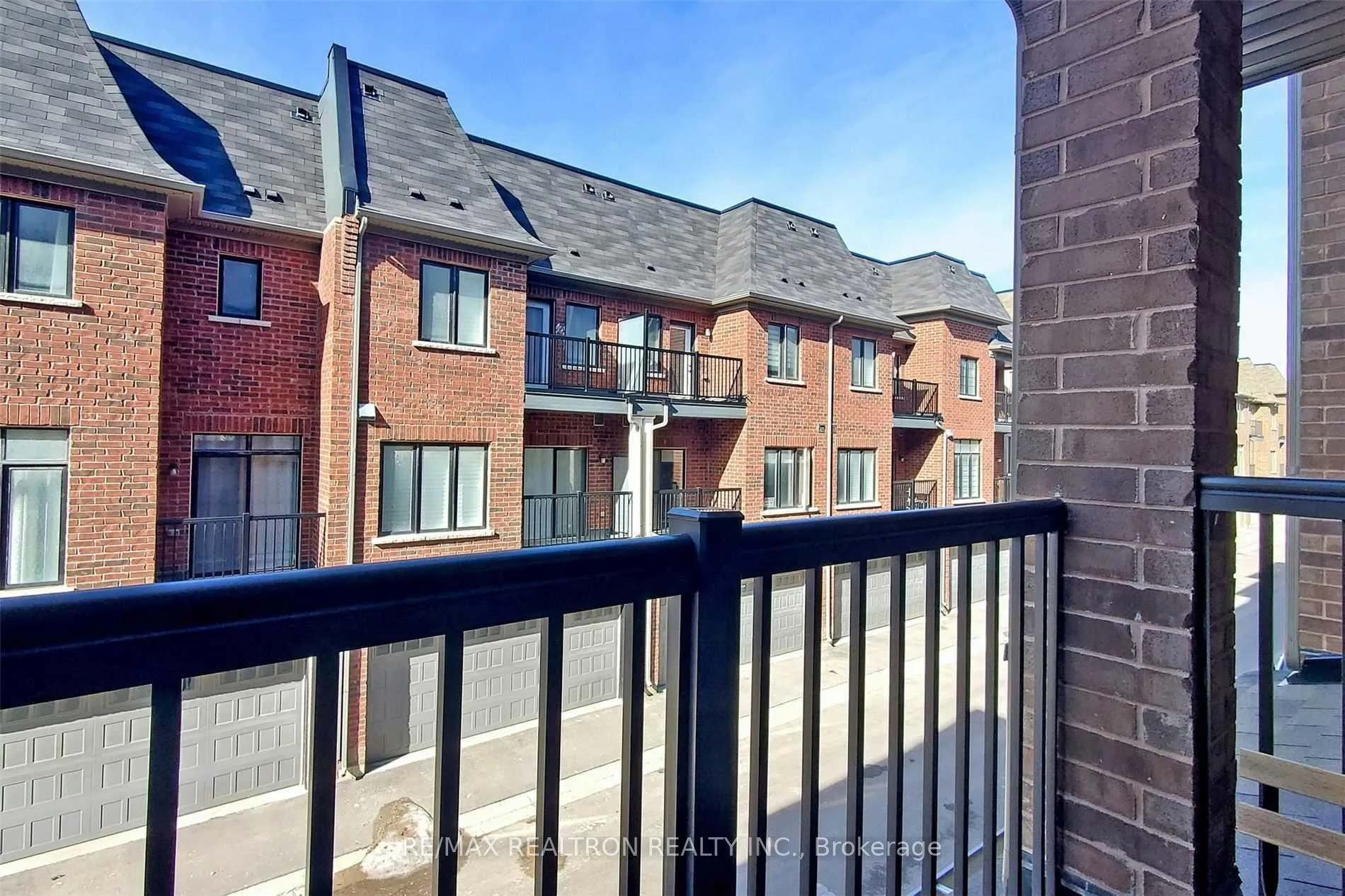 Photo 16 of Unit Upper Unit, 4126 Hwy 7 E, Markham, Unionville — HOMEH