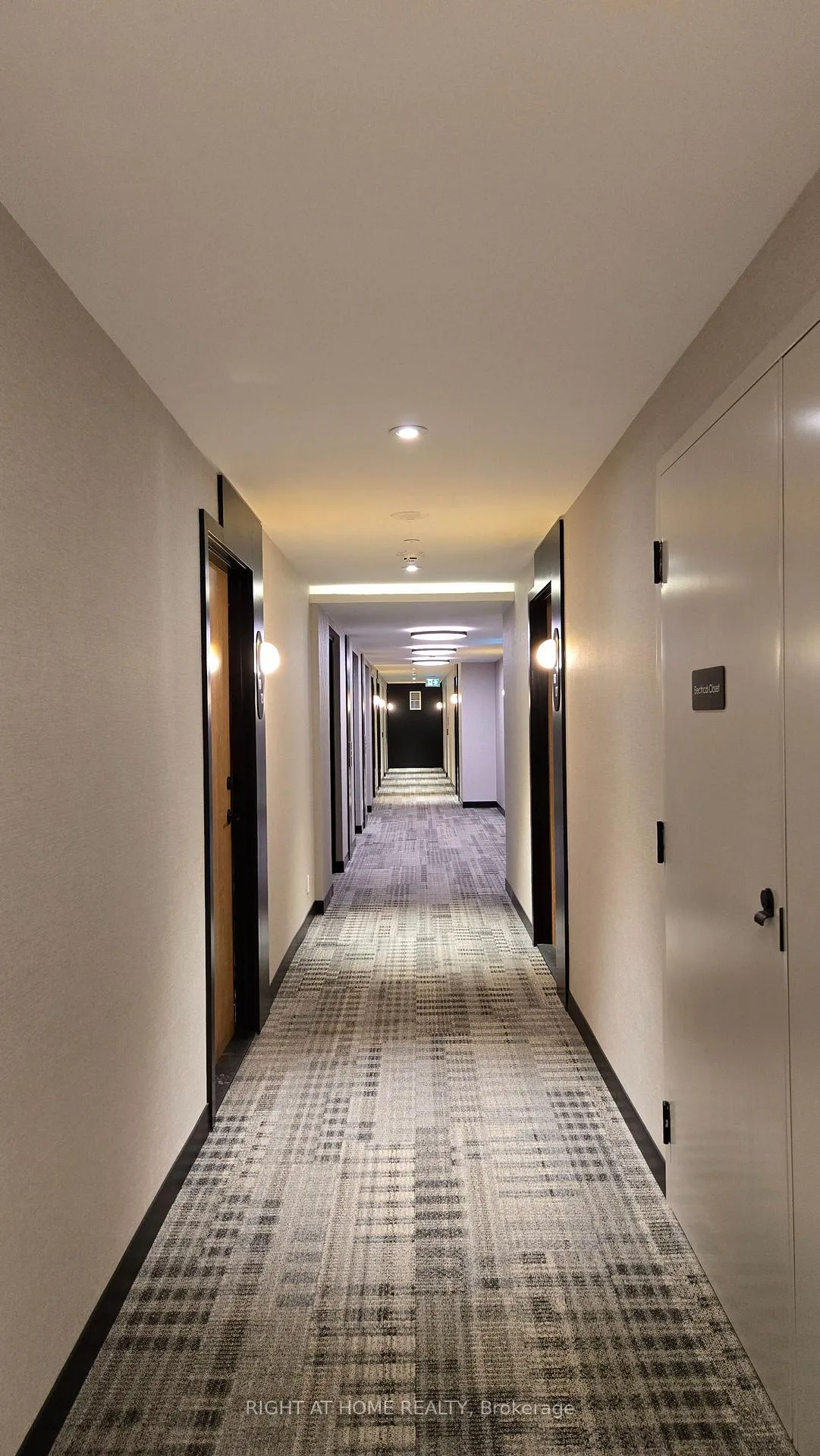 Photo 3 of Unit 1008, 7950 Bathurst Street, Vaughan, Beverley Glen — HOMEH
