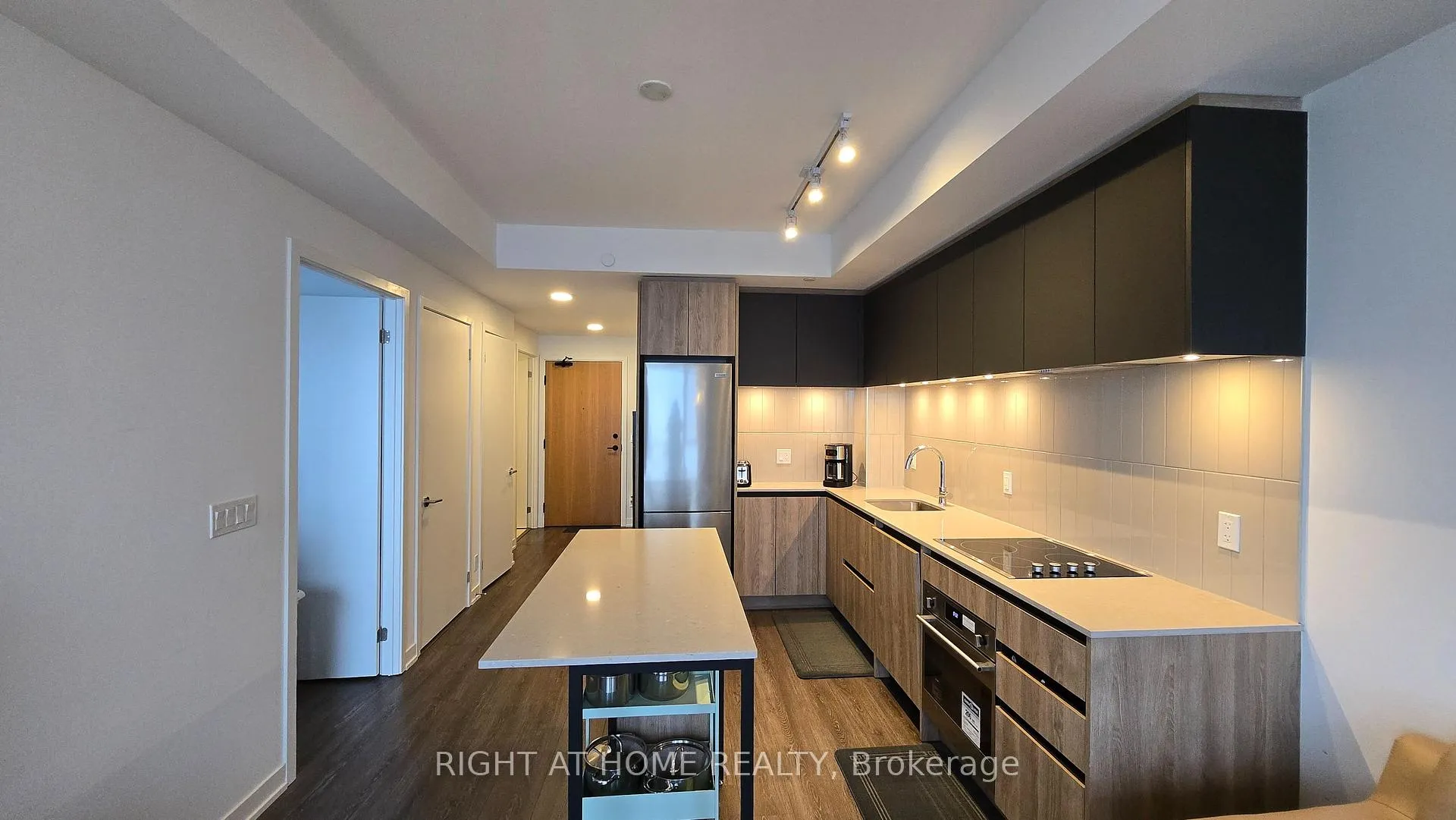 Photo 7 of Unit 1008, 7950 Bathurst Street, Vaughan, Beverley Glen — HOMEH