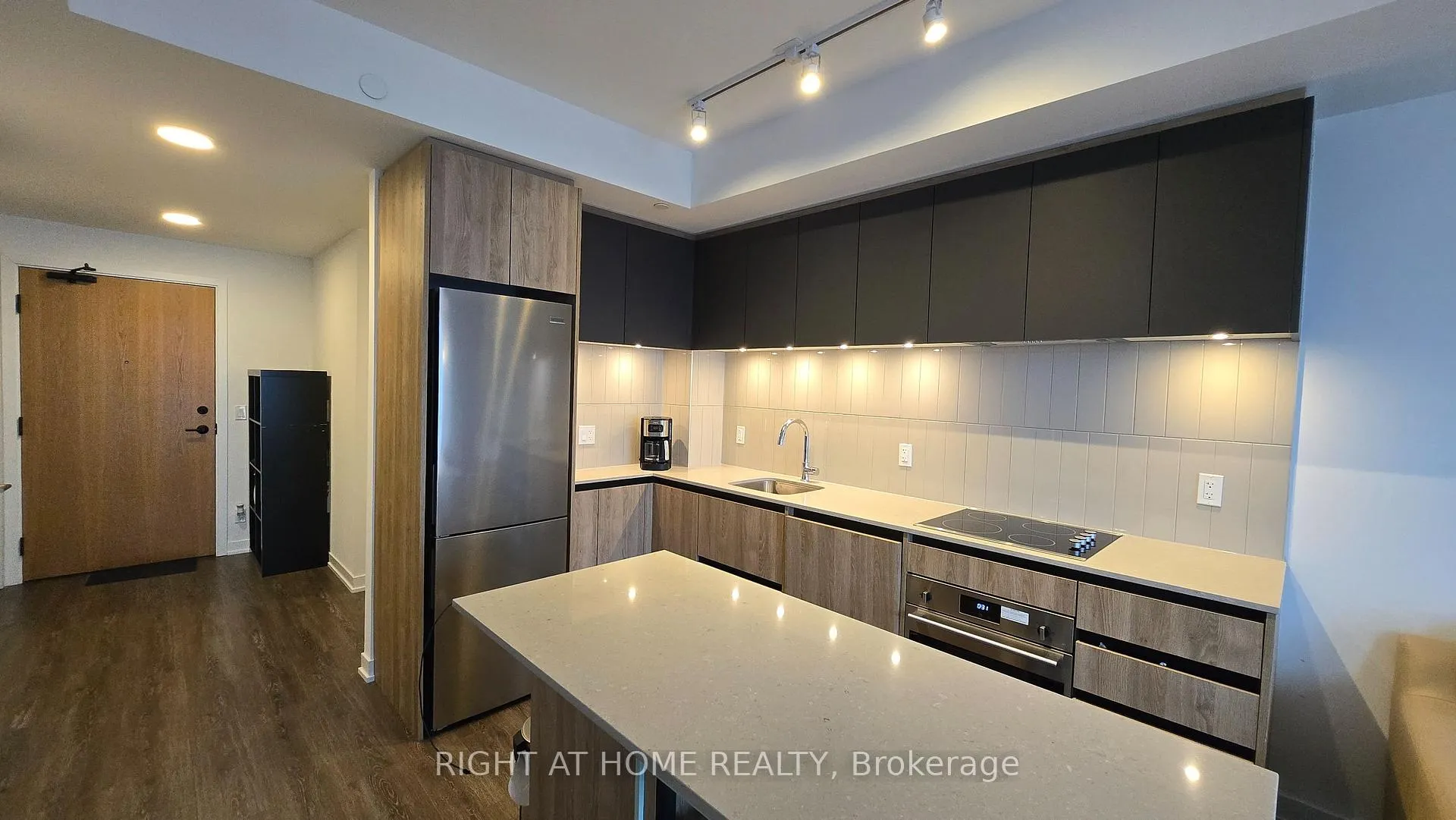 Photo 8 of Unit 1008, 7950 Bathurst Street, Vaughan, Beverley Glen — HOMEH