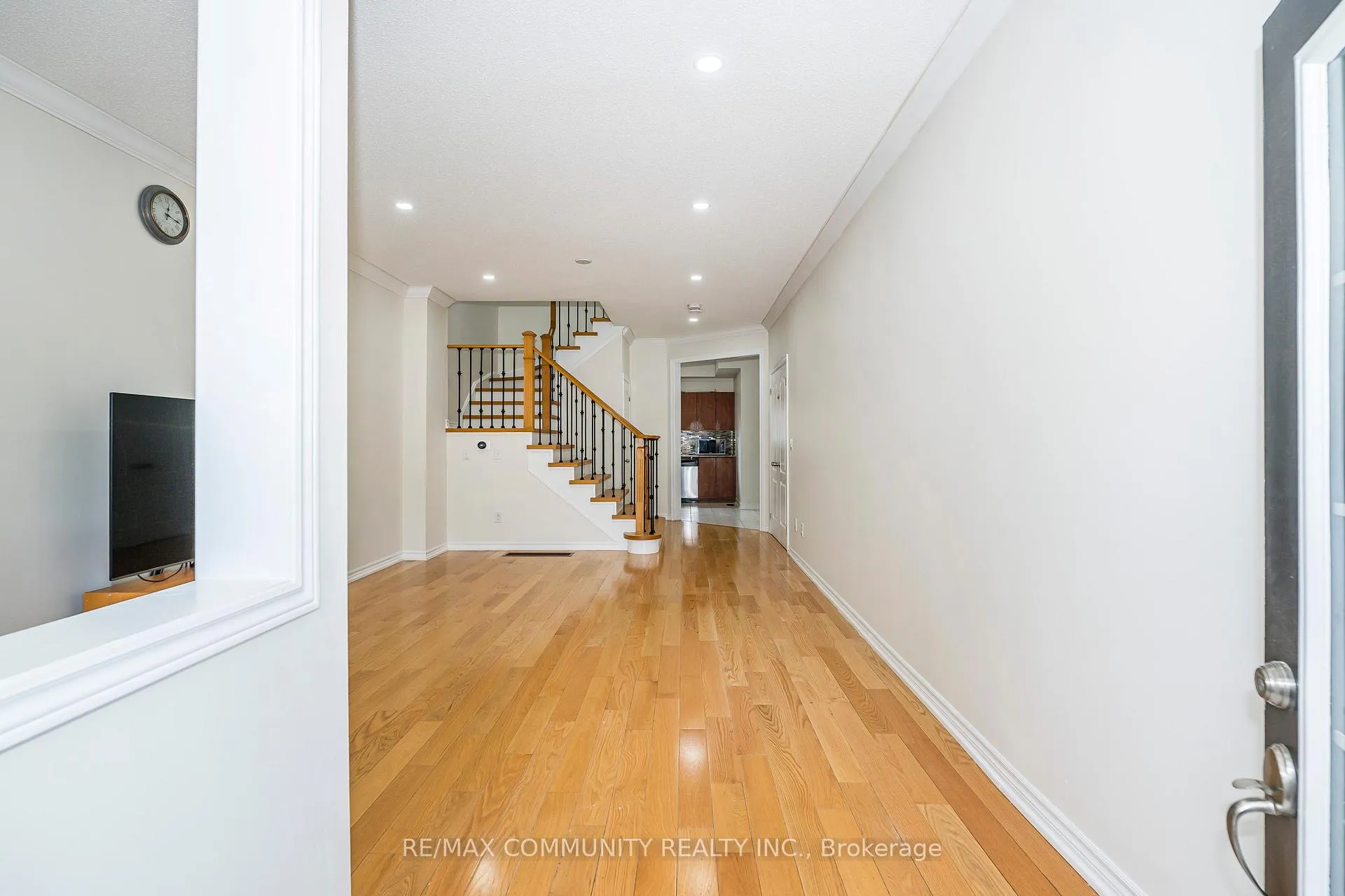 Photo 5 of 6 Moore's Court, Markham, Box Grove — HOMEH