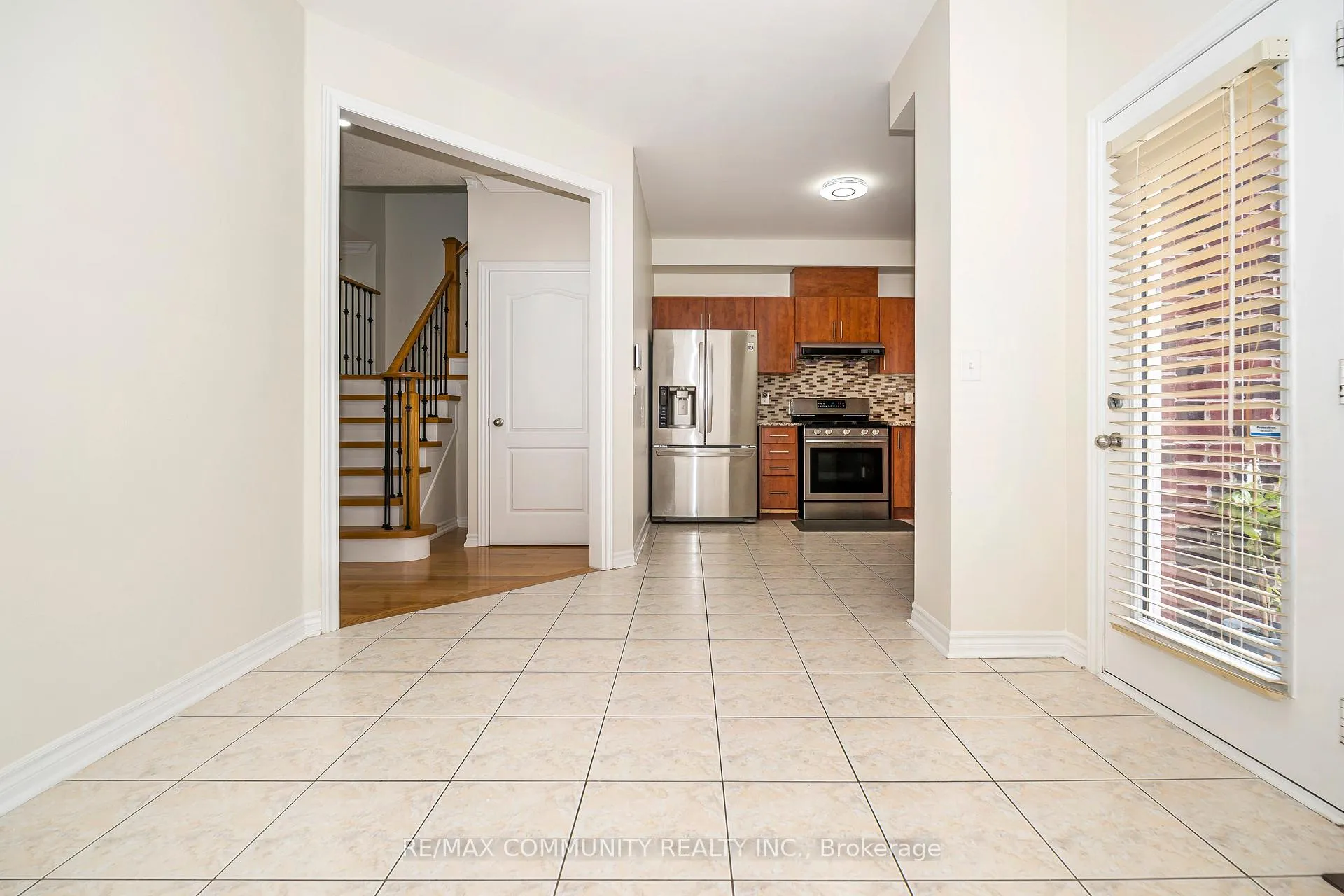 Photo 16 of 6 Moore's Court, Markham, Box Grove — HOMEH