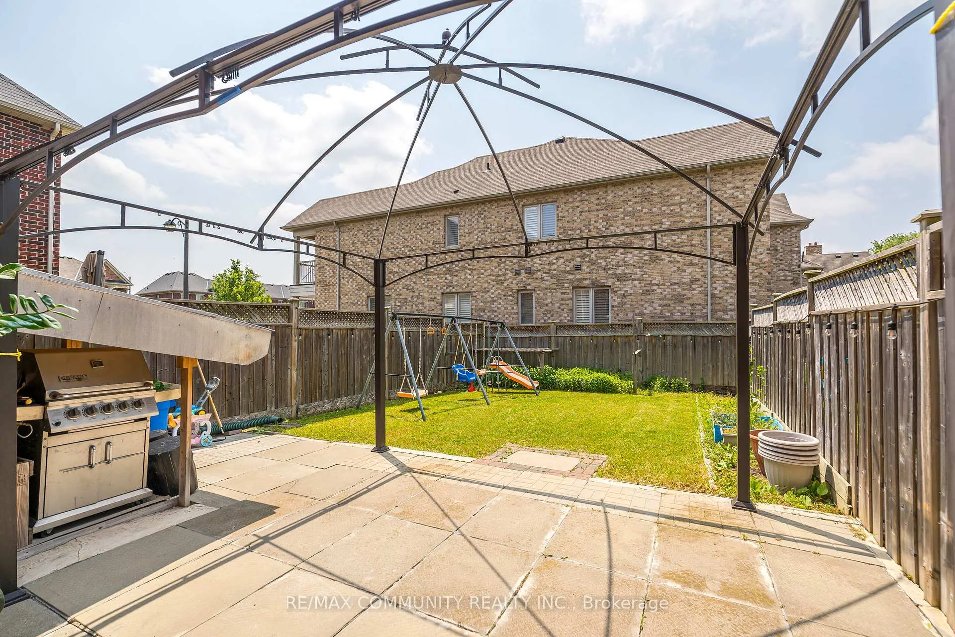 Photo 24 of 6 Moore's Court, Markham, Box Grove — HOMEH