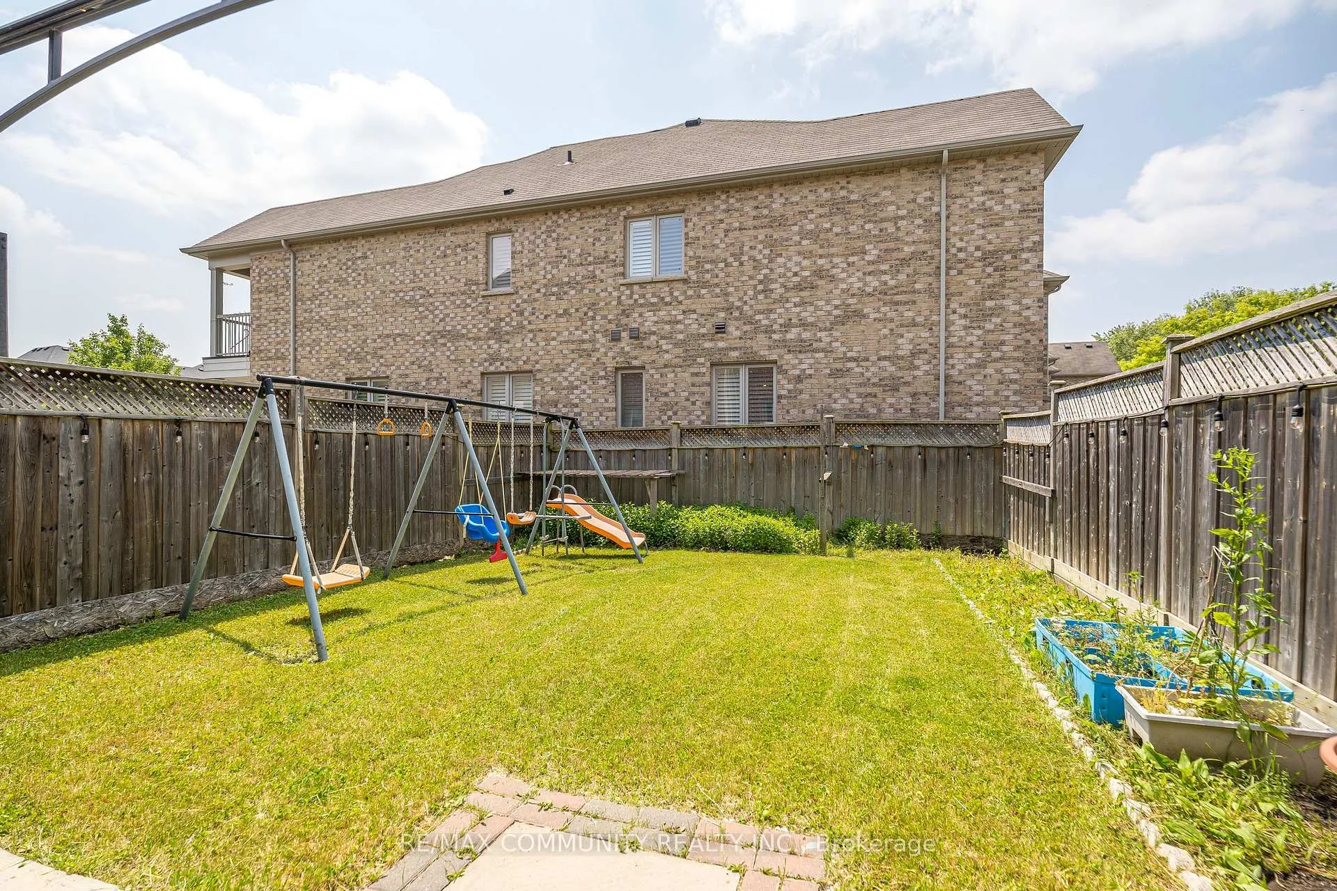 Photo 25 of 6 Moore's Court, Markham, Box Grove — HOMEH