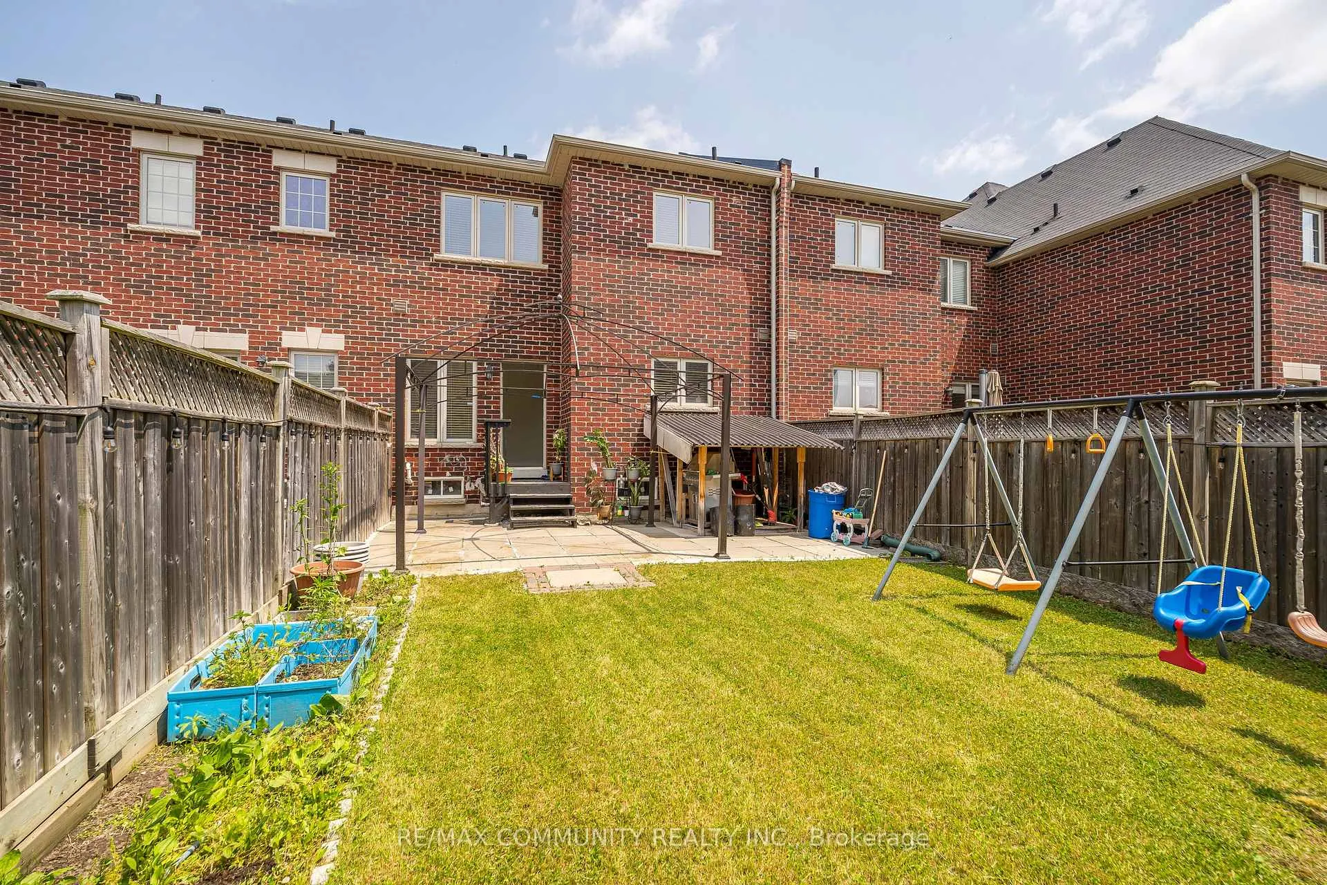 Photo 26 of 6 Moore's Court, Markham, Box Grove — HOMEH