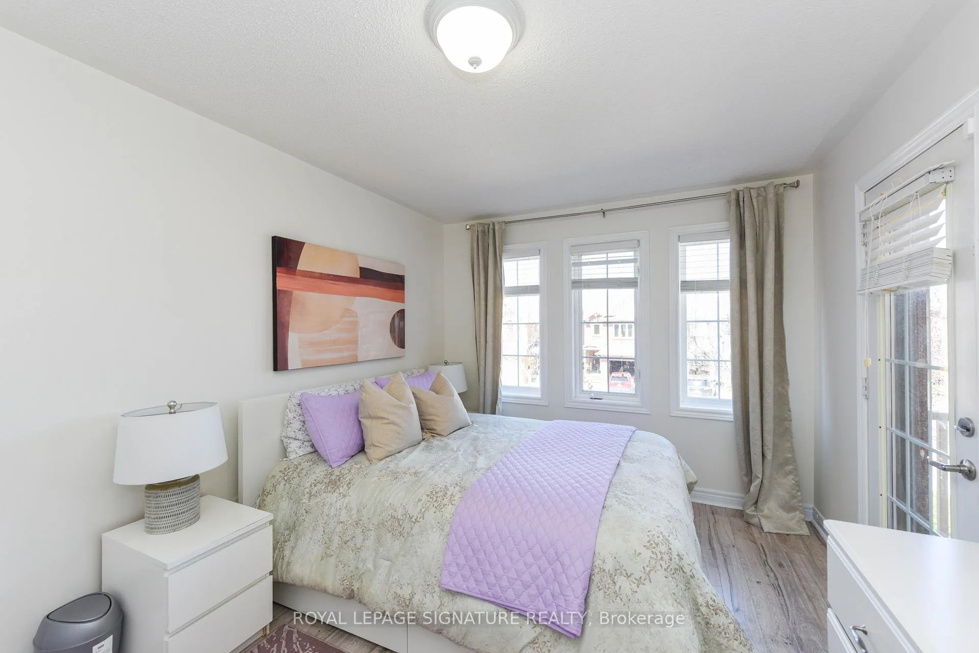 Photo 25 of 17 Baywell Crescent, Aurora, Bayview Wellington — HOMEH