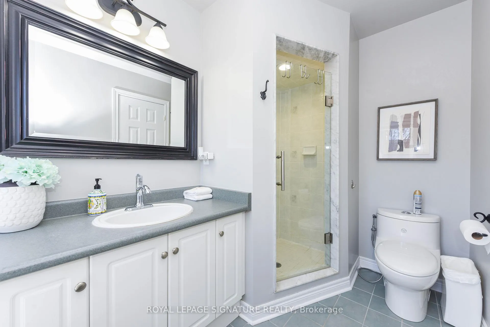 Photo 33 of 17 Baywell Crescent, Aurora, Bayview Wellington — HOMEH