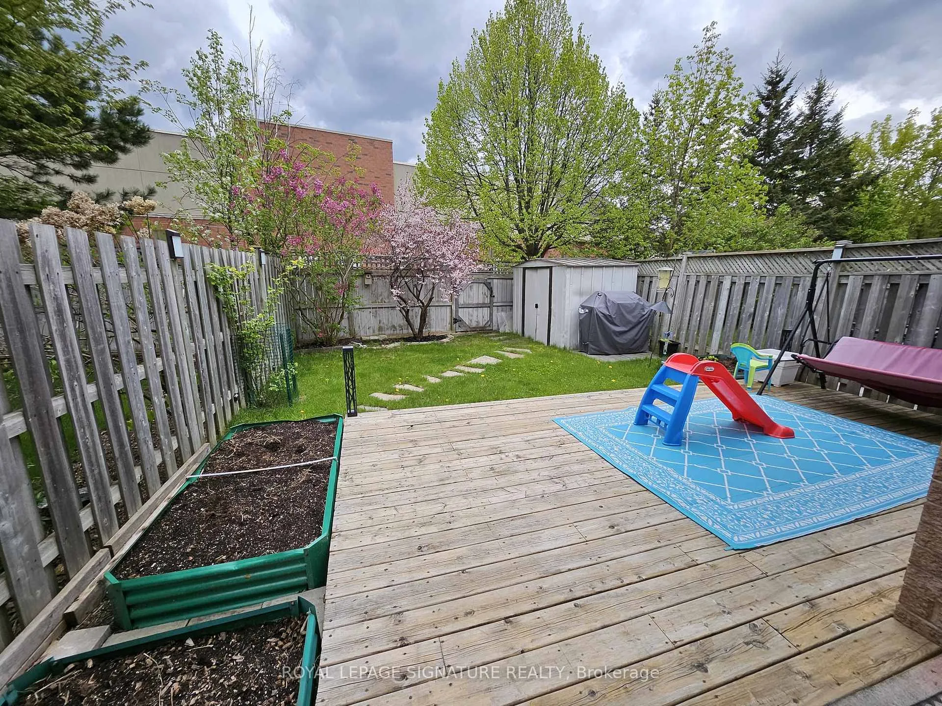 Photo 38 of 17 Baywell Crescent, Aurora, Bayview Wellington — HOMEH