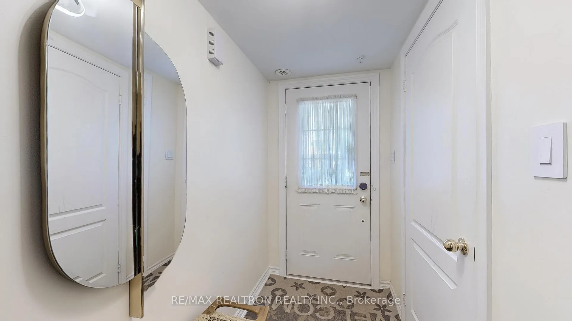 Photo 4 of Unit Upper Level, 48 Cathedral High Street, Markham, Cathedraltown — HOMEH