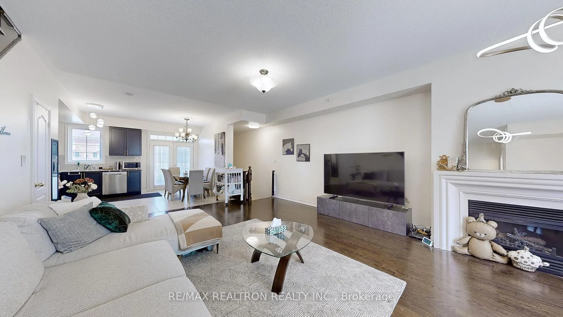 Photo 8 of Unit Upper Level, 48 Cathedral High Street, Markham, Cathedraltown — HOMEH
