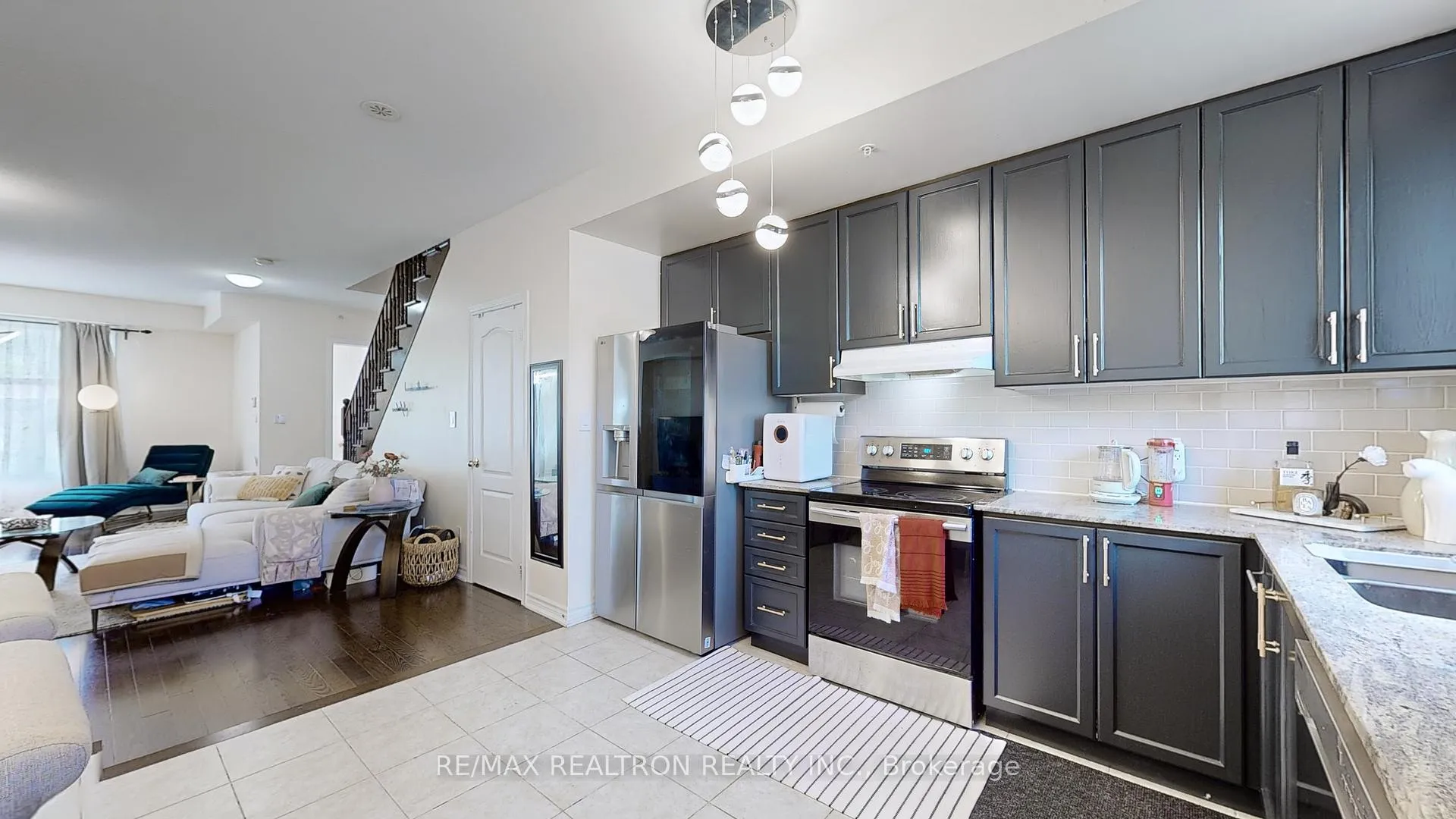 Photo 13 of Unit Upper Level, 48 Cathedral High Street, Markham, Cathedraltown — HOMEH