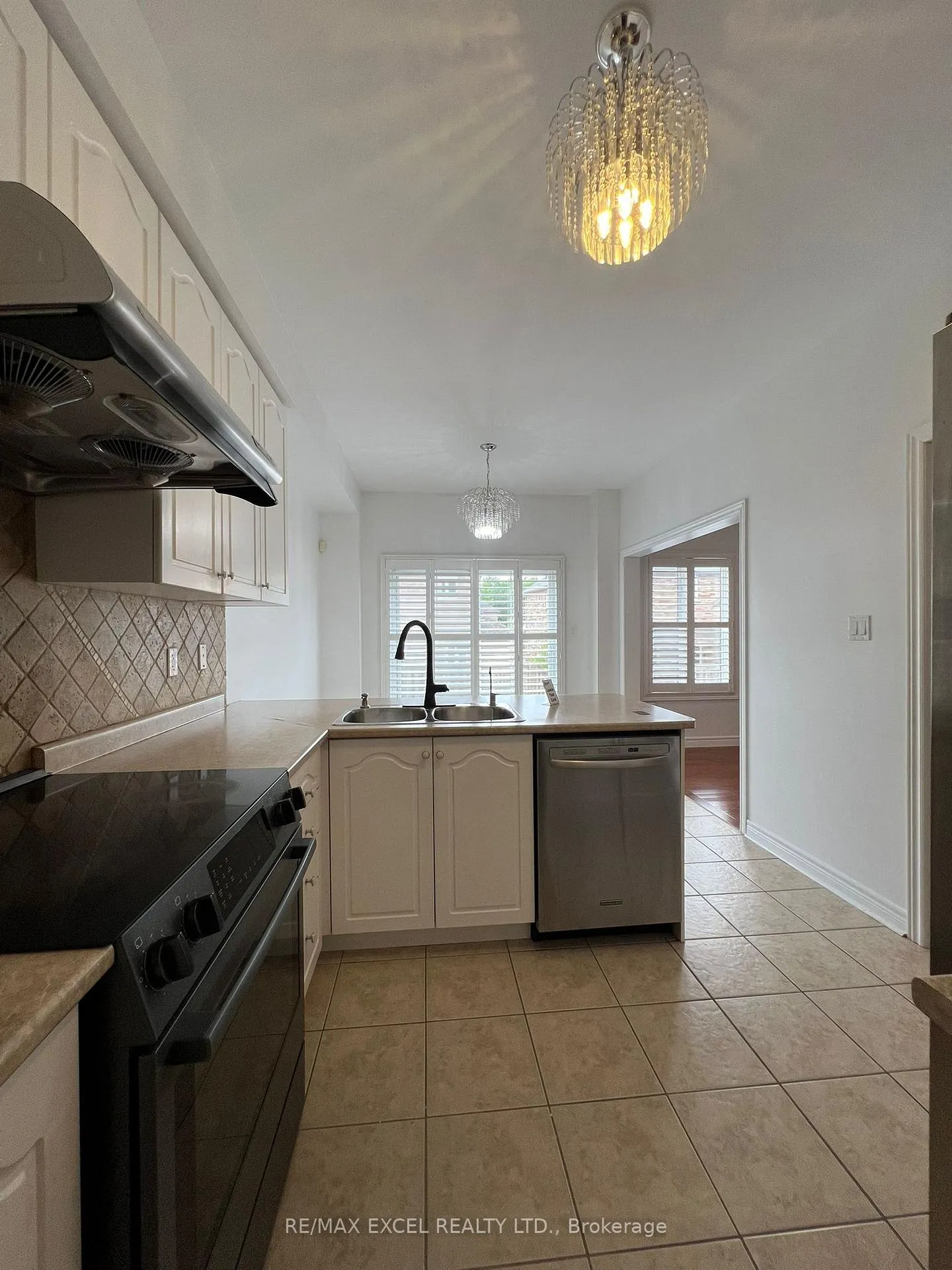 Photo 6 of 14 outerbrook Road, Markham, Greensborough — HOMEH