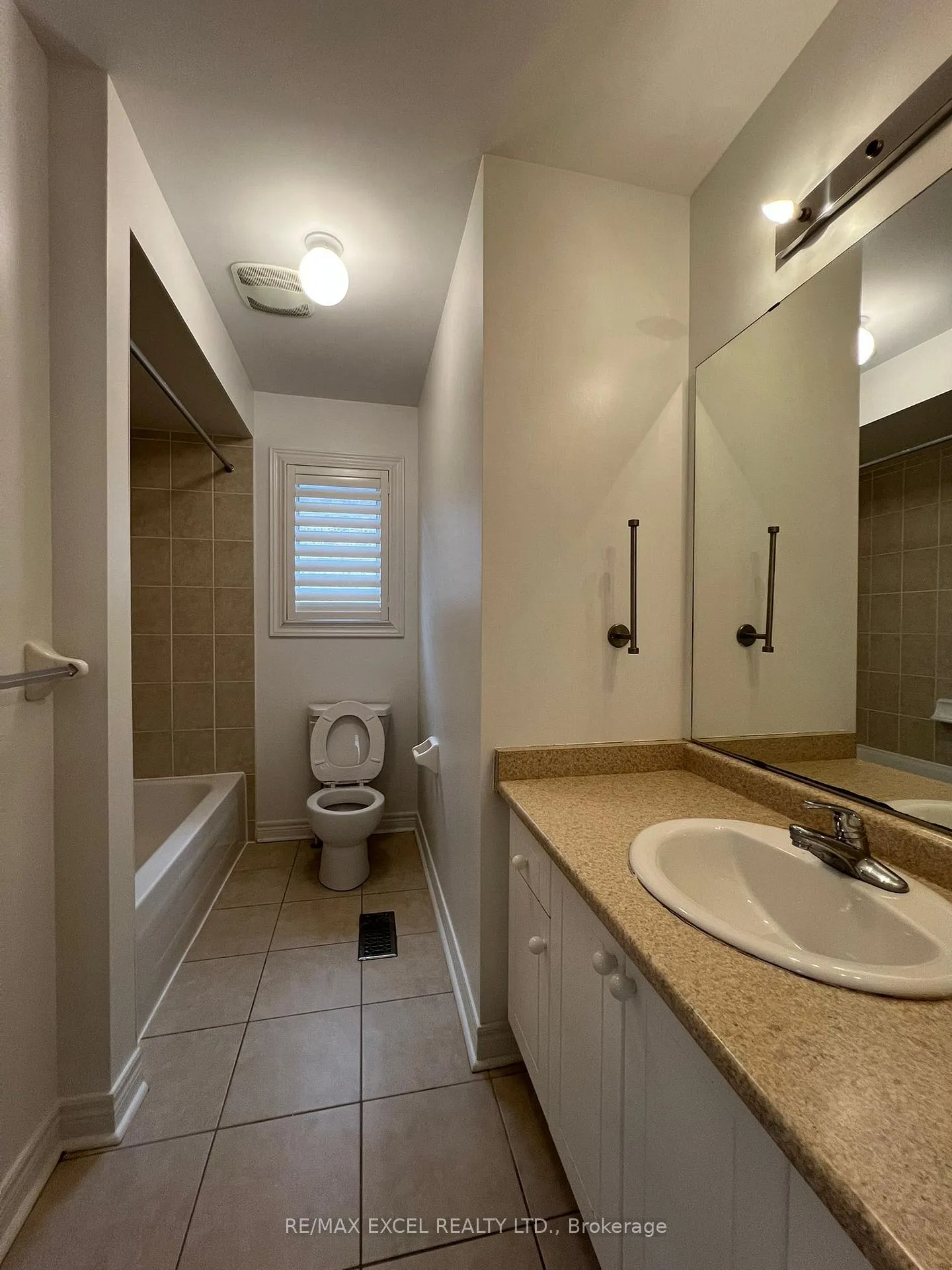Photo 14 of 14 outerbrook Road, Markham, Greensborough — HOMEH