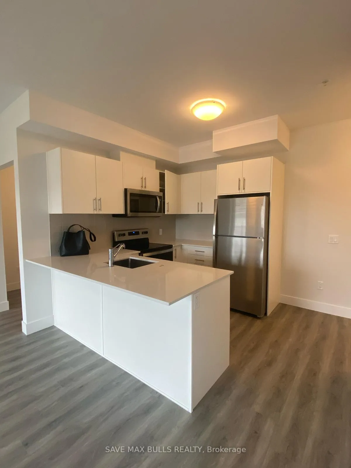 Photo 3 of Unit 403, 1000 Lackner Boulevard, Kitchener — HOMEH