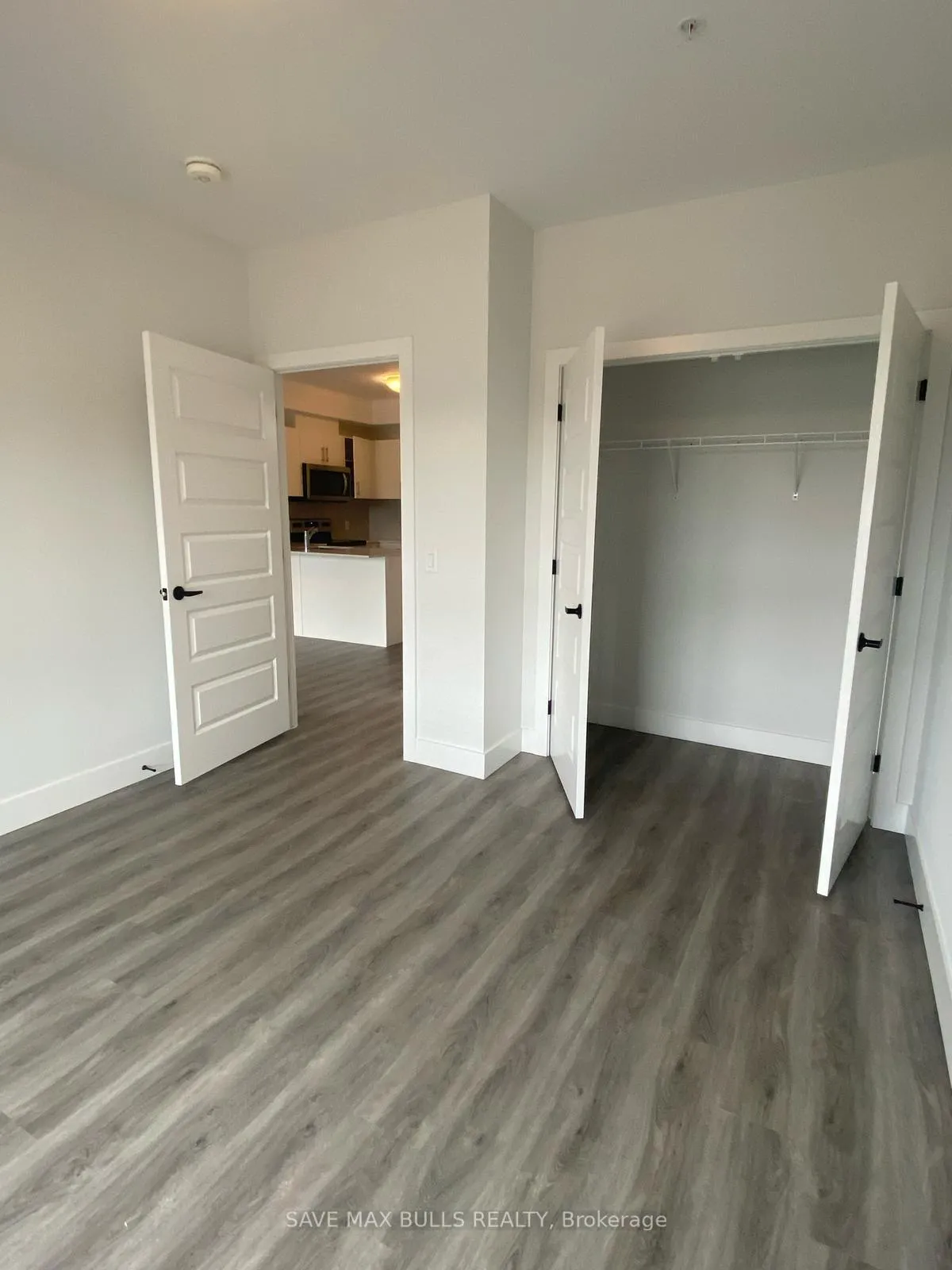 Photo 11 of Unit 403, 1000 Lackner Boulevard, Kitchener — HOMEH