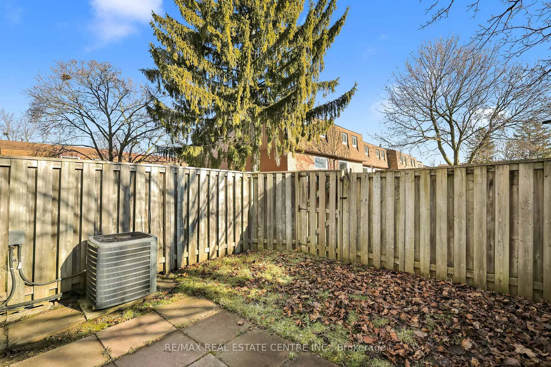 Photo 23 of Unit 82, 222 Pearson Street, Oshawa, O'Neill — HOMEH