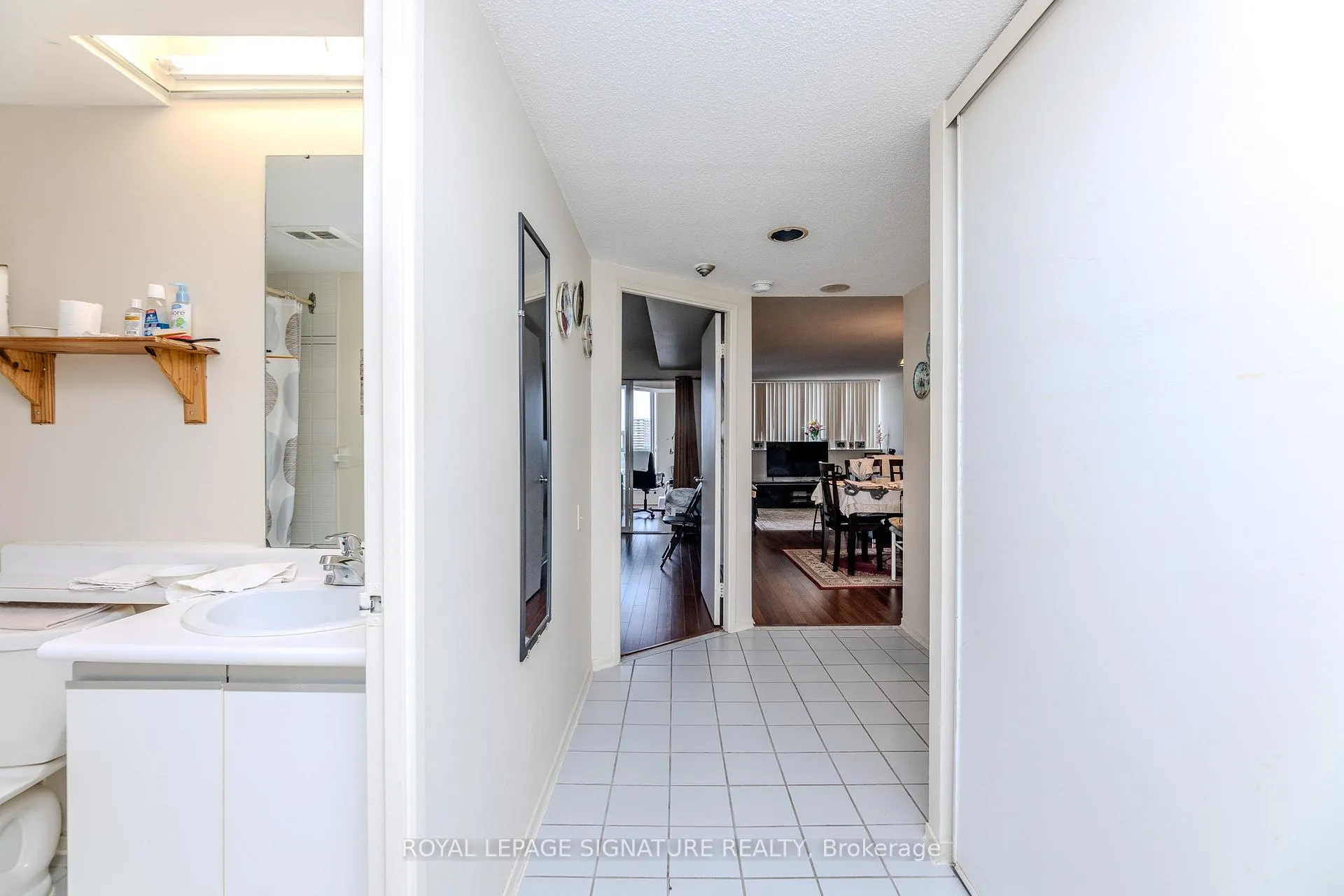 Photo 9 of Unit 808, 2460 Eglinton Avenue E, Scarborough, Eglinton East — HOMEH