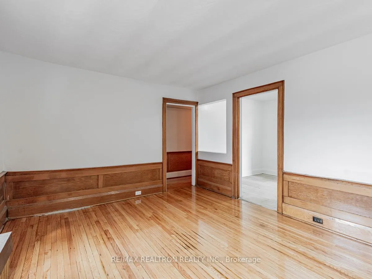 Photo 13 of Unit 77, 12 Kingston Road, Toronto, Woodbine Corridor — HOMEH