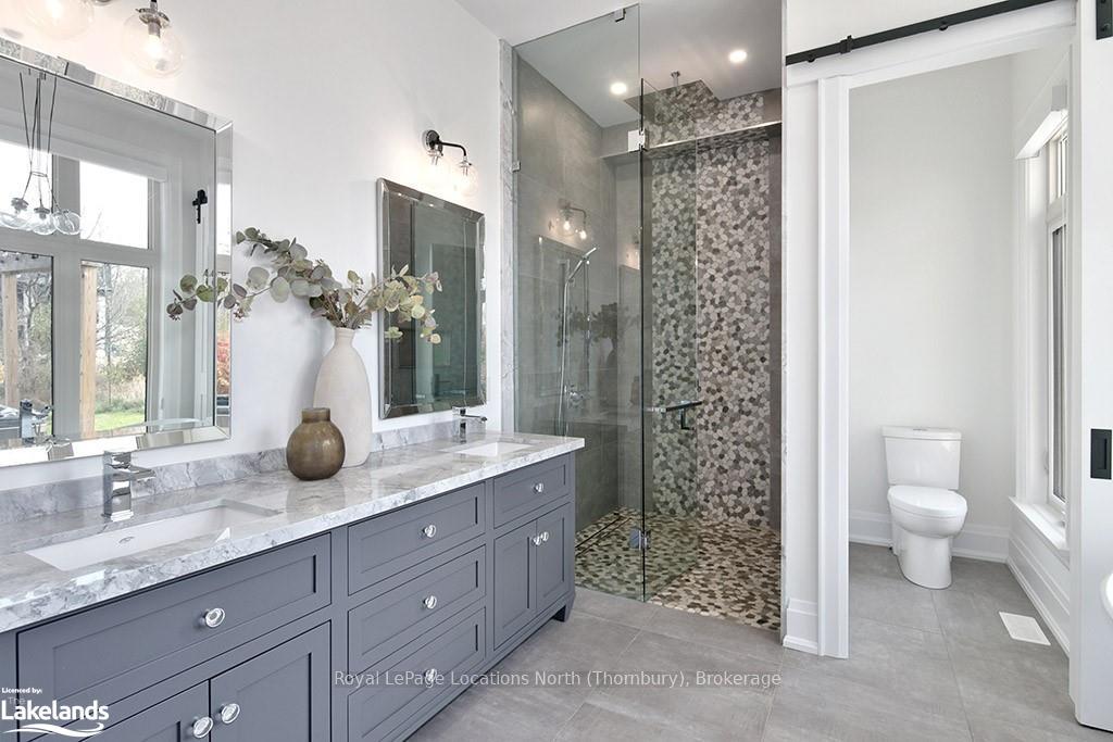 Photo 17 of 122 Maryward Crescent, Blue Mountains — HOMEH