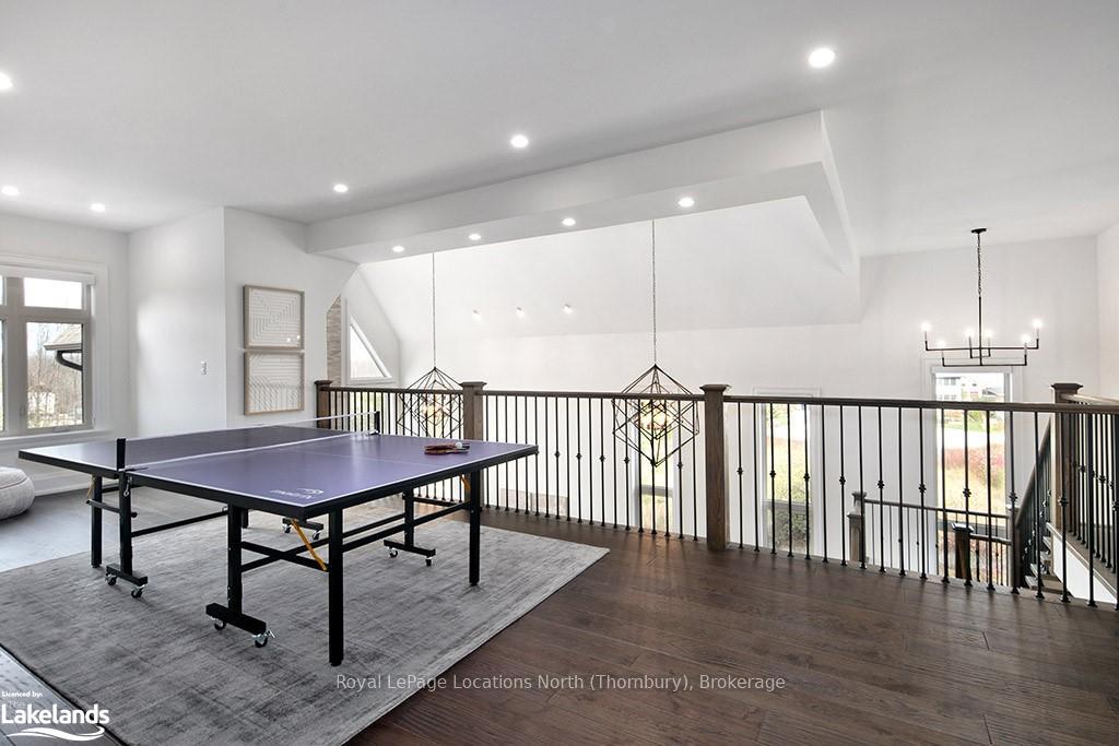 Photo 22 of 122 Maryward Crescent, Blue Mountains — HOMEH