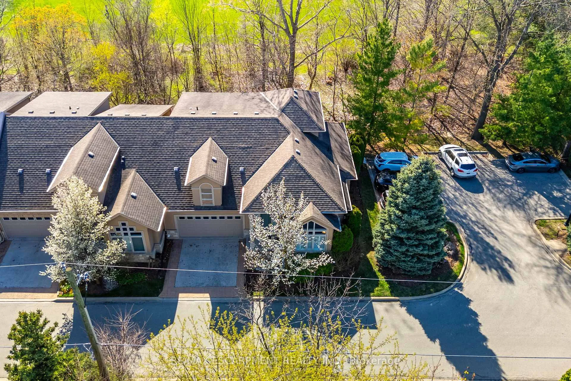 Photo 39 of Unit 4, 165 Glendale Avenue, St. Catharines, Glendale/Glenridge — HOMEH