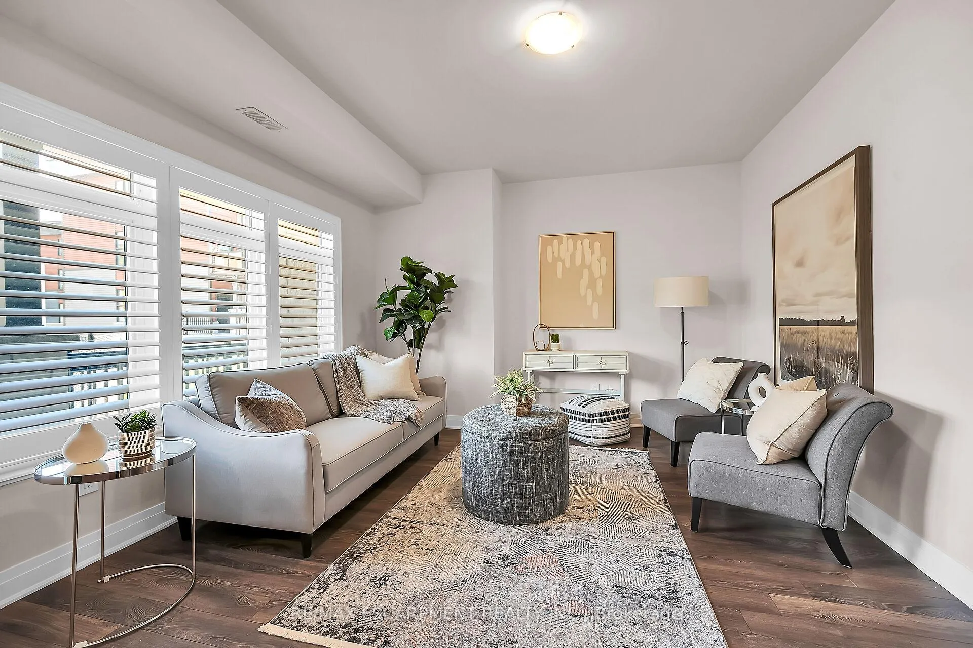 Photo 7 of Unit 35, 2 Willow Street, Brant, Paris — HOMEH