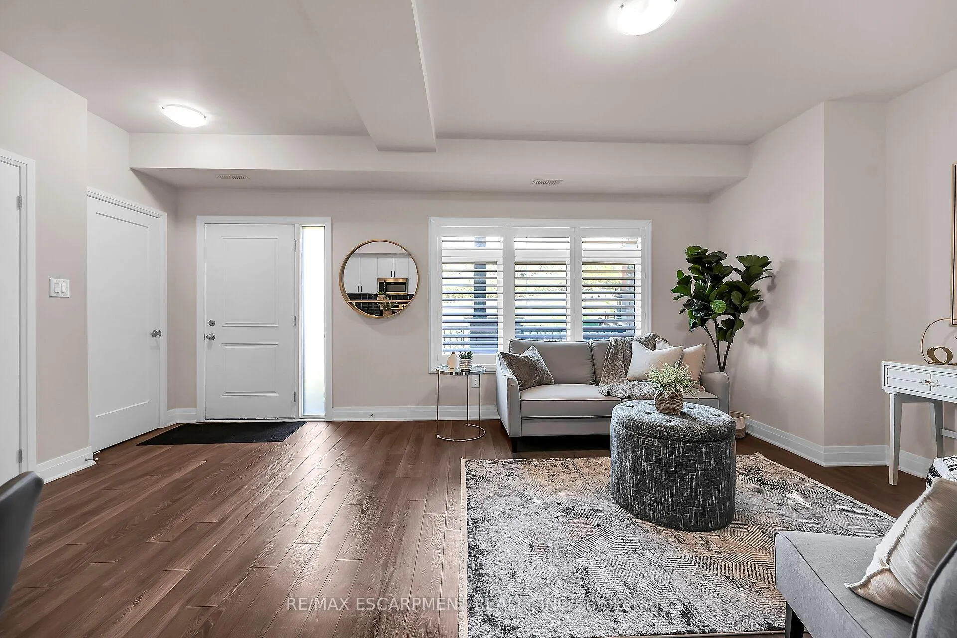 Photo 8 of Unit 35, 2 Willow Street, Brant, Paris — HOMEH