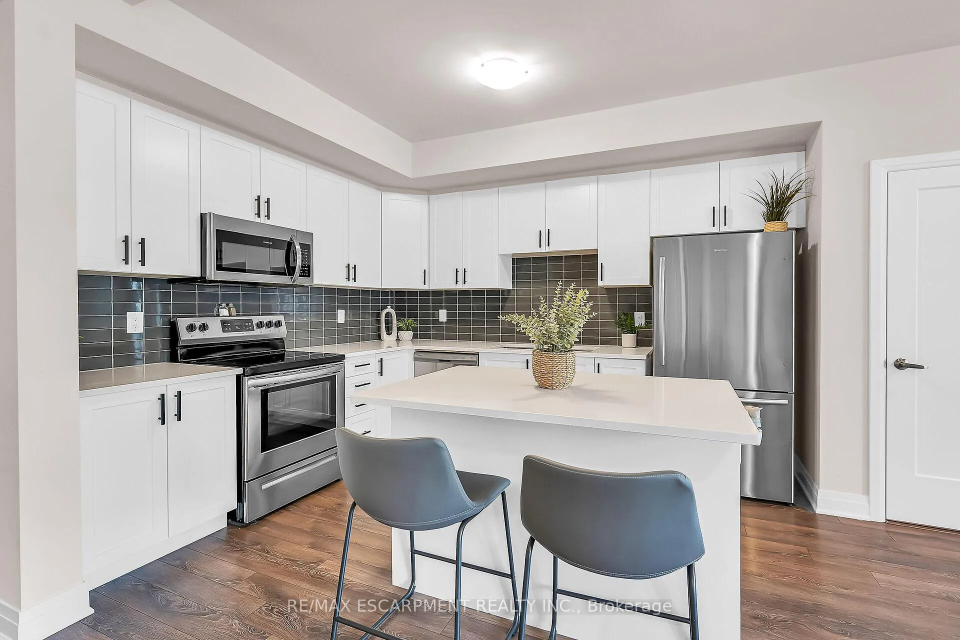 Photo 13 of Unit 35, 2 Willow Street, Brant, Paris — HOMEH