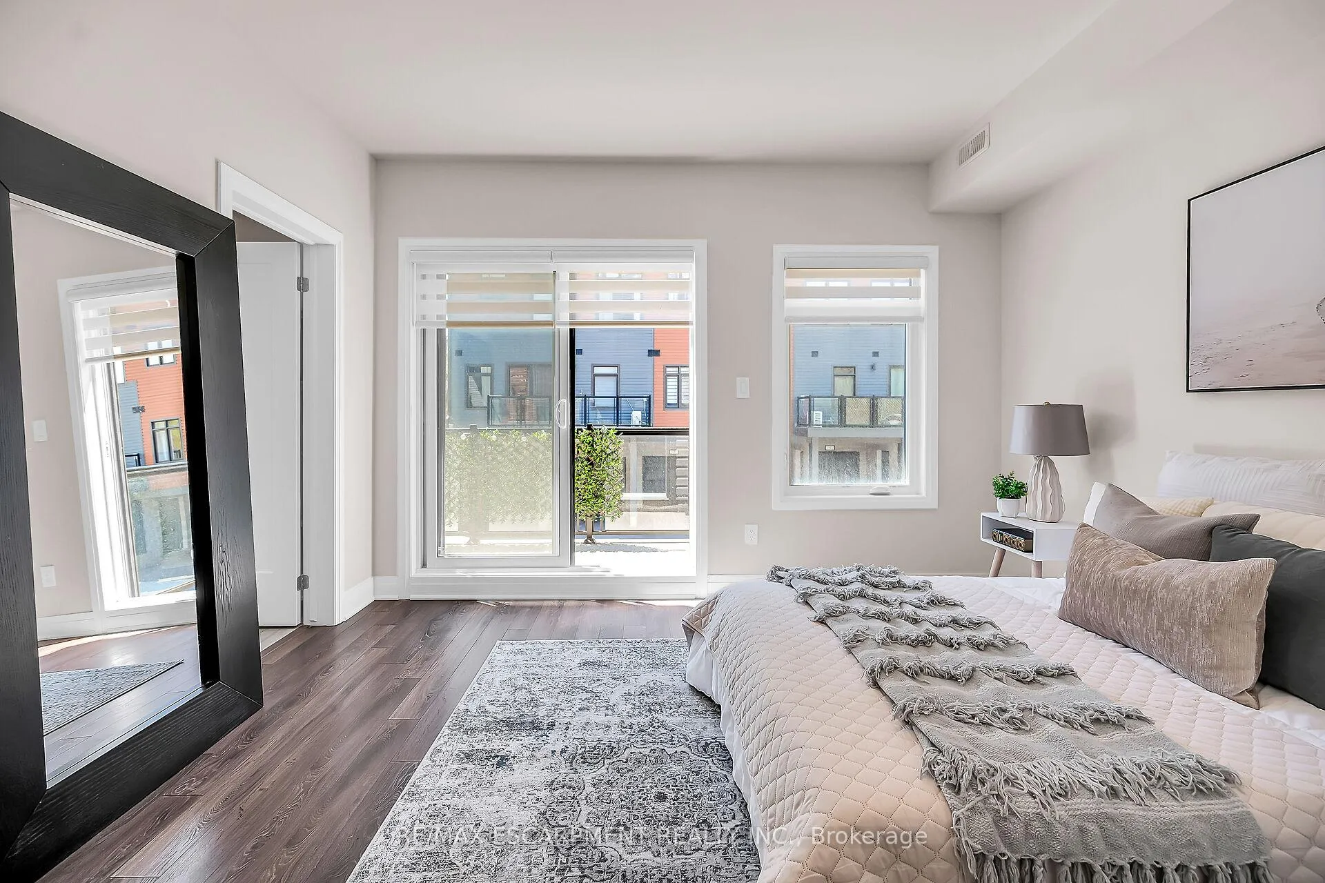 Photo 24 of Unit 35, 2 Willow Street, Brant, Paris — HOMEH