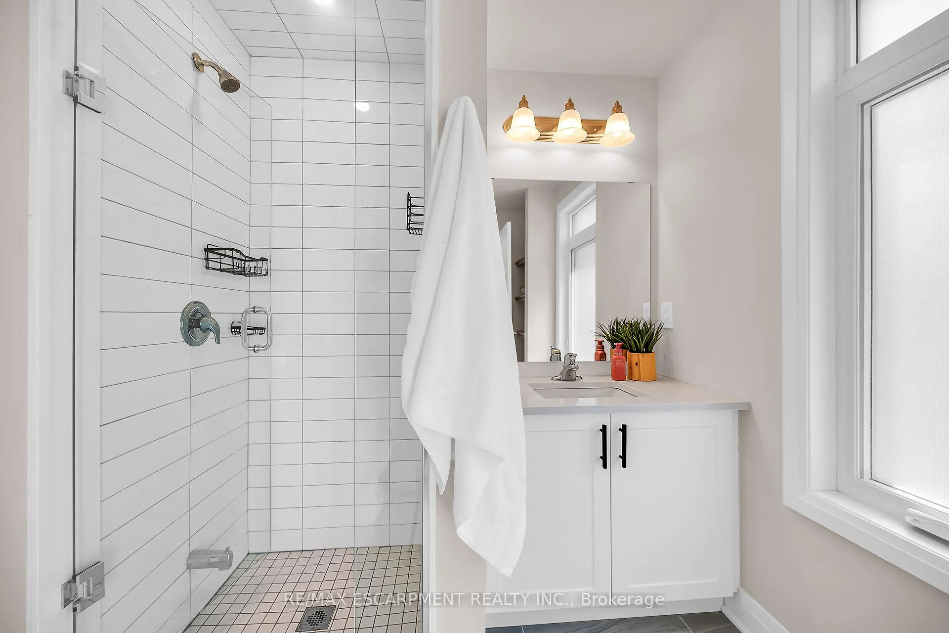 Photo 26 of Unit 35, 2 Willow Street, Brant, Paris — HOMEH