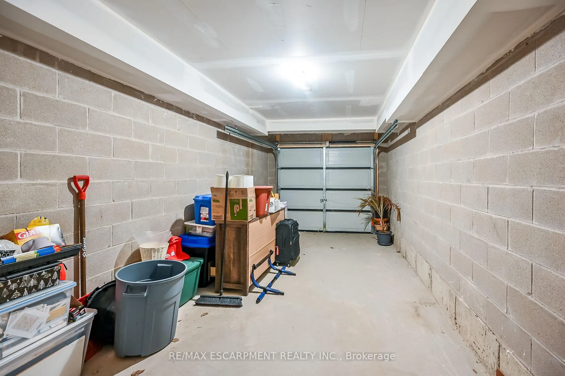 Photo 35 of Unit 35, 2 Willow Street, Brant, Paris — HOMEH