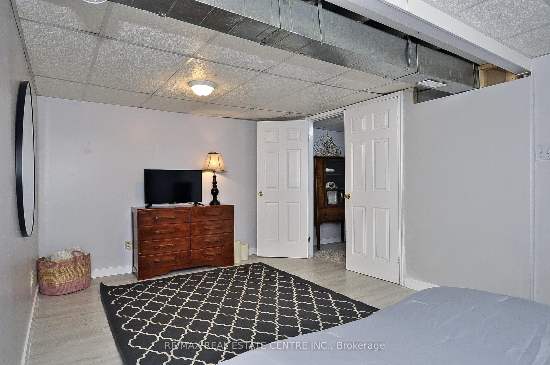 Photo 28 of 279 Sandowne Drive, Waterloo — HOMEH