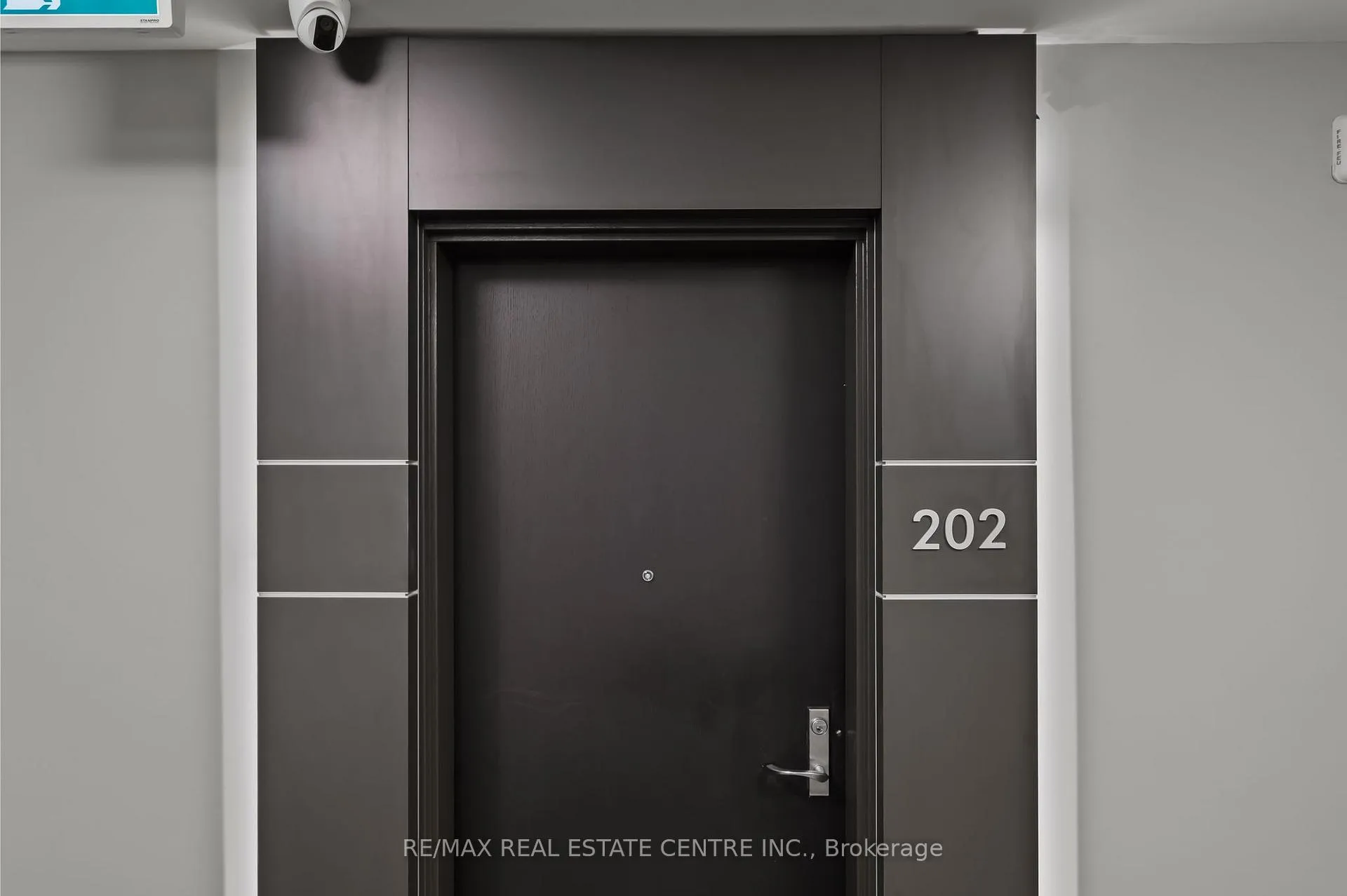 Photo 11 of Unit 202, 399 Queen Street S, Kitchener — HOMEH