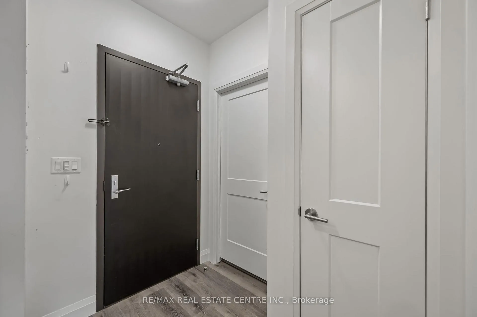 Photo 12 of Unit 202, 399 Queen Street S, Kitchener — HOMEH
