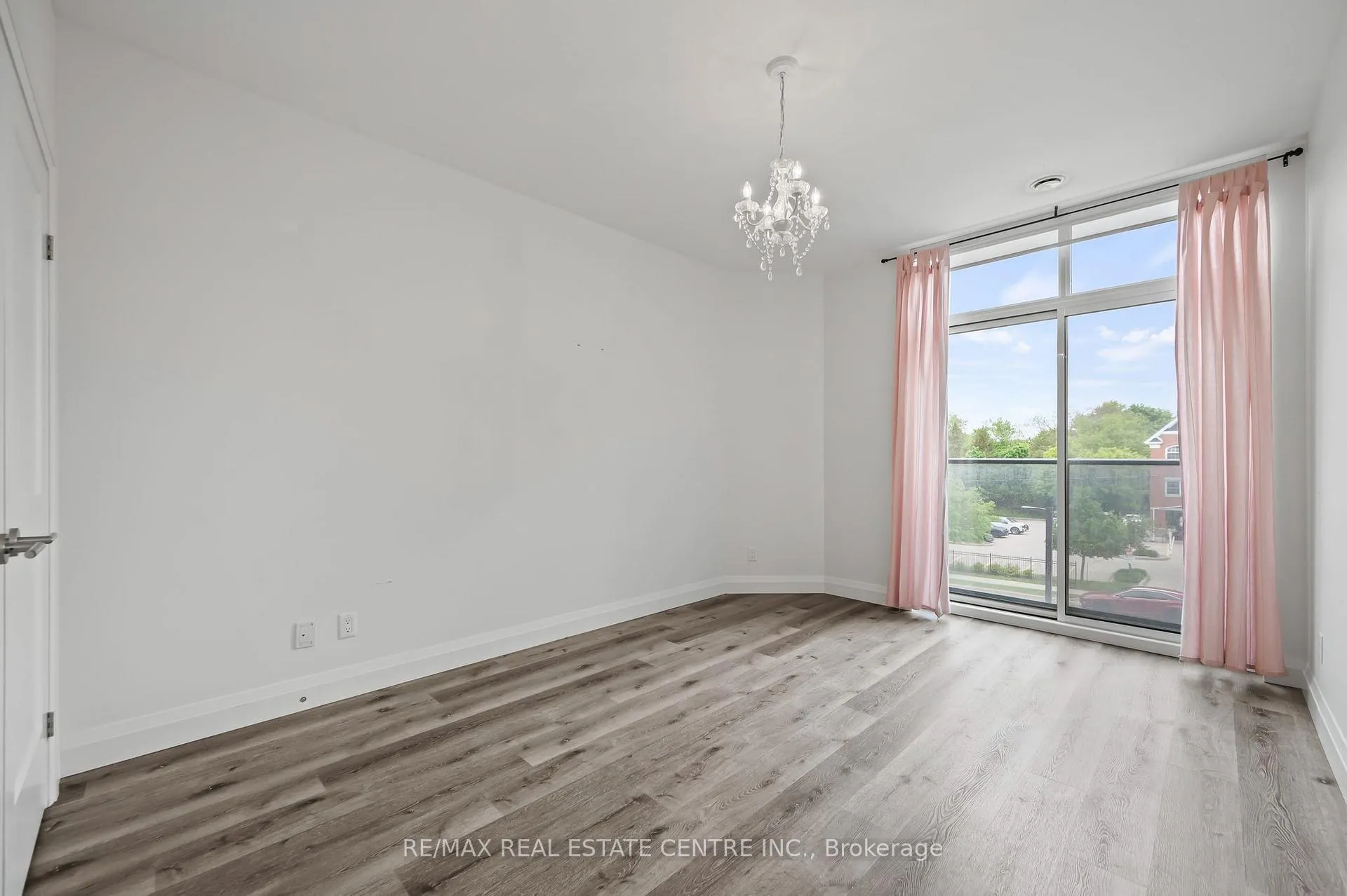 Photo 27 of Unit 202, 399 Queen Street S, Kitchener — HOMEH