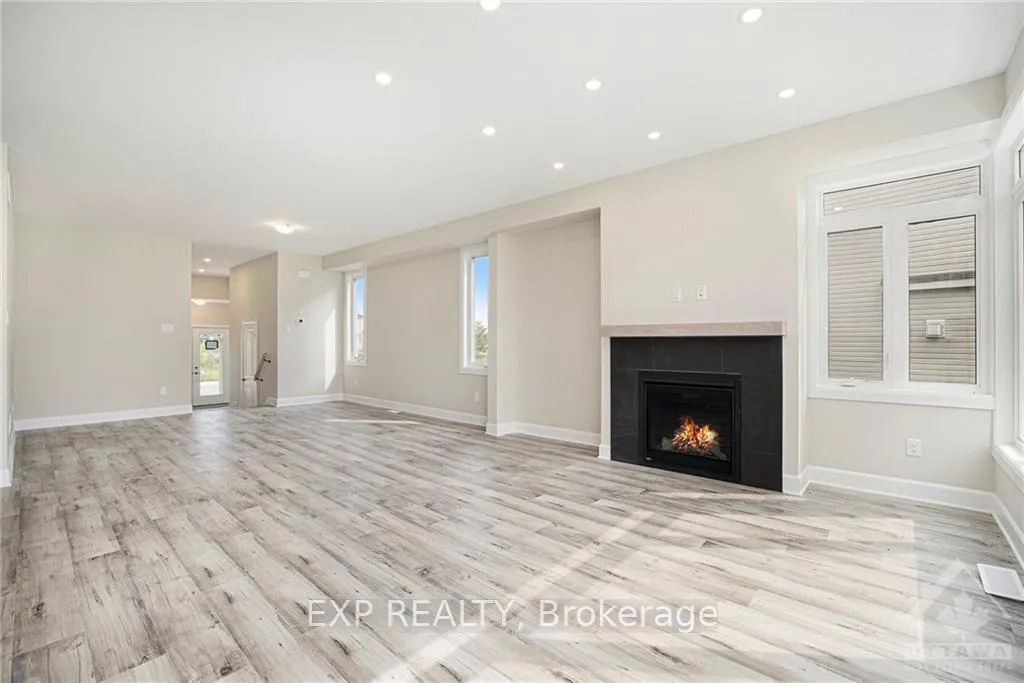 Photo 6 of 13 Cummings Avenue, Carleton Place — HOMEH