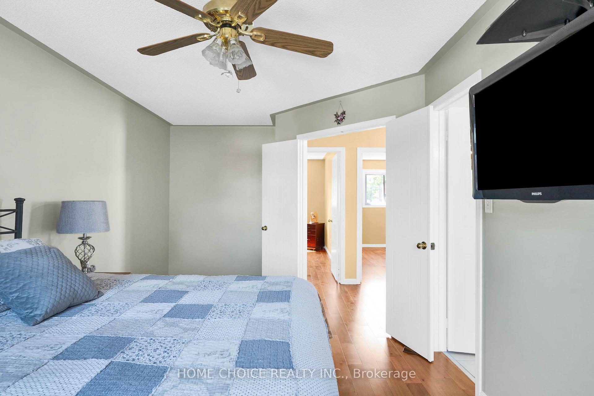 Photo 14 of 40 Aikens Crescent, Barrie, Holly — HOMEH