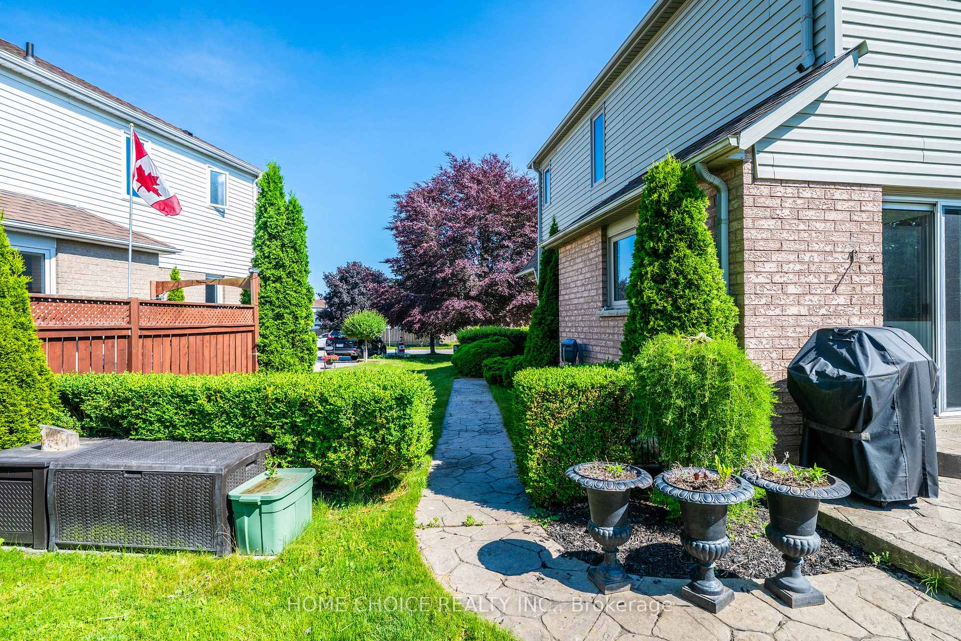 Photo 29 of 40 Aikens Crescent, Barrie, Holly — HOMEH