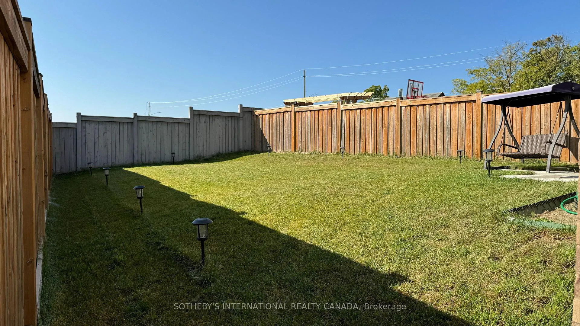 Photo 3 of 9 Stych Street, New Tecumseth, Tottenham — HOMEH
