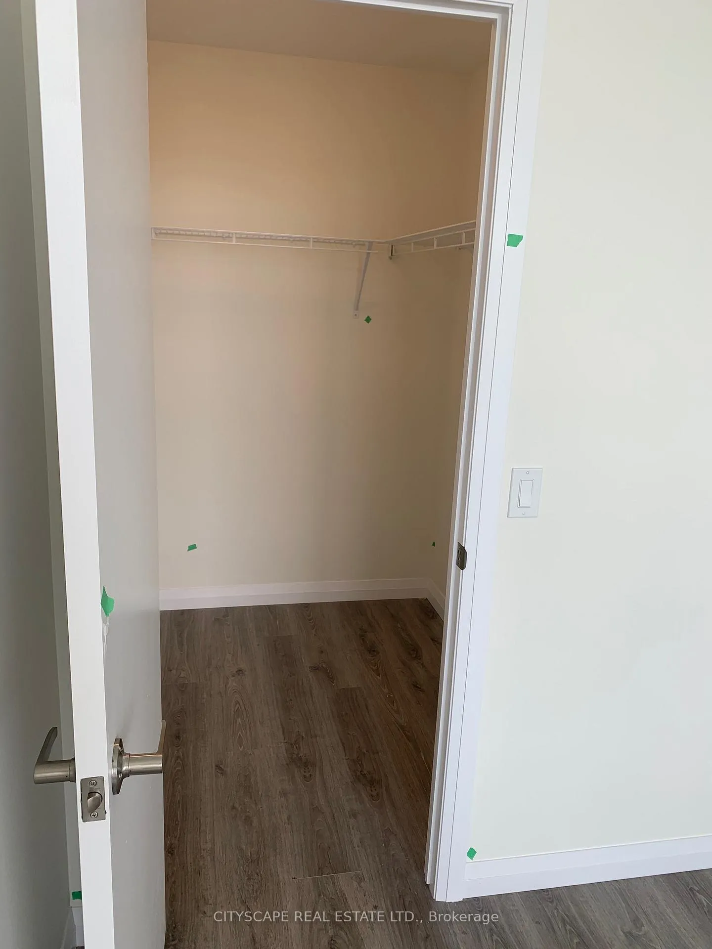 Photo 4 of Unit 1102, 104 Garment Street, Kitchener — HOMEH