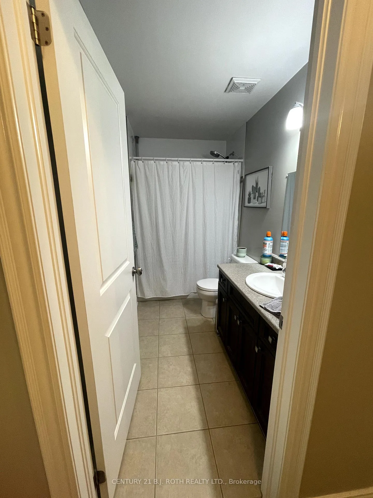 Photo 17 of Unit B, 173 Centre Street, Essa, Angus — HOMEH