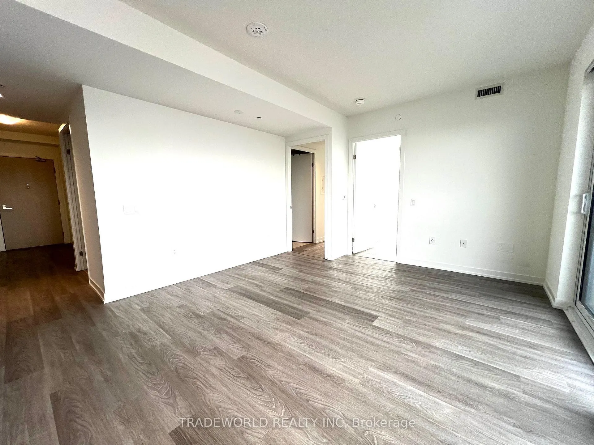 Photo 2 of Unit 3901, 55 Cooper Street, Toronto, Waterfront Communities — HOMEH