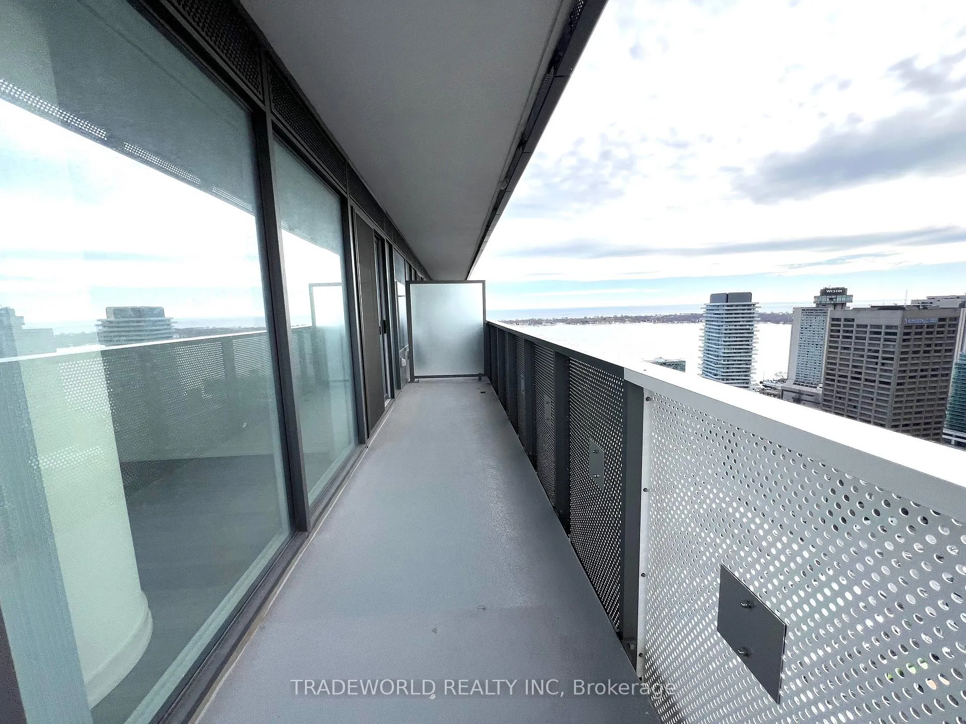 Photo 23 of Unit 3901, 55 Cooper Street, Toronto, Waterfront Communities — HOMEH