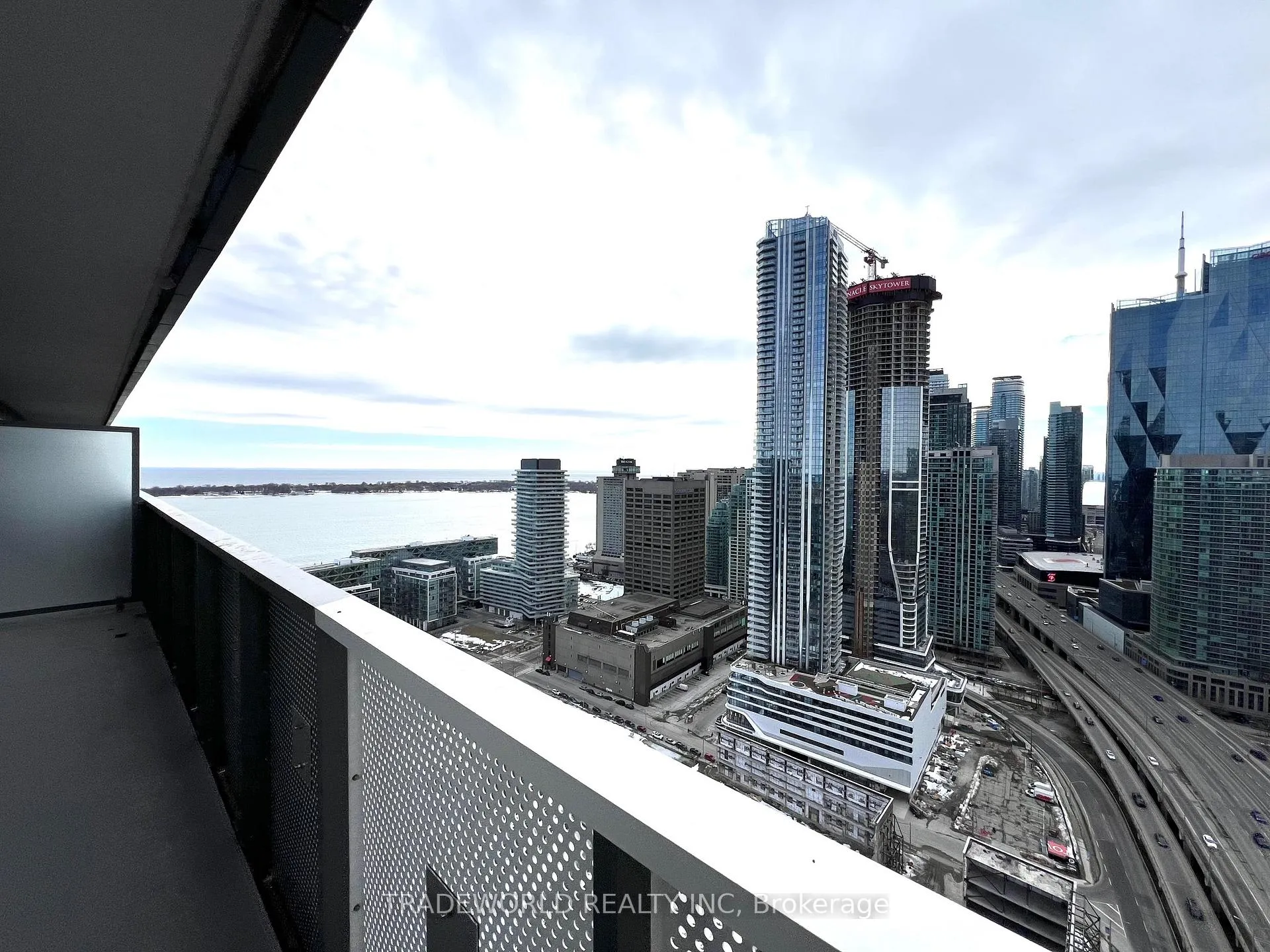 Photo 24 of Unit 3901, 55 Cooper Street, Toronto, Waterfront Communities — HOMEH