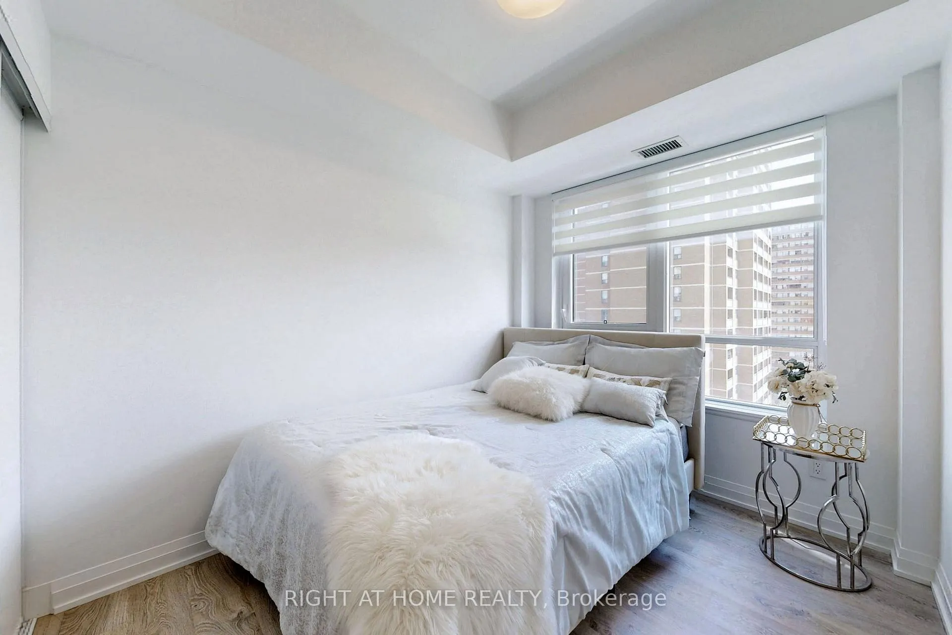 Photo 15 of Unit 1012, 286 Main Street, Toronto, East End-Danforth — HOMEH