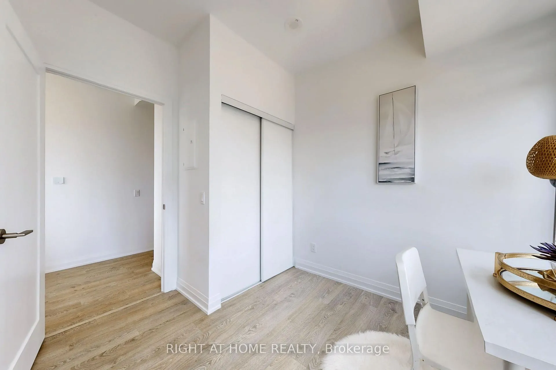 Photo 22 of Unit 1012, 286 Main Street, Toronto, East End-Danforth — HOMEH