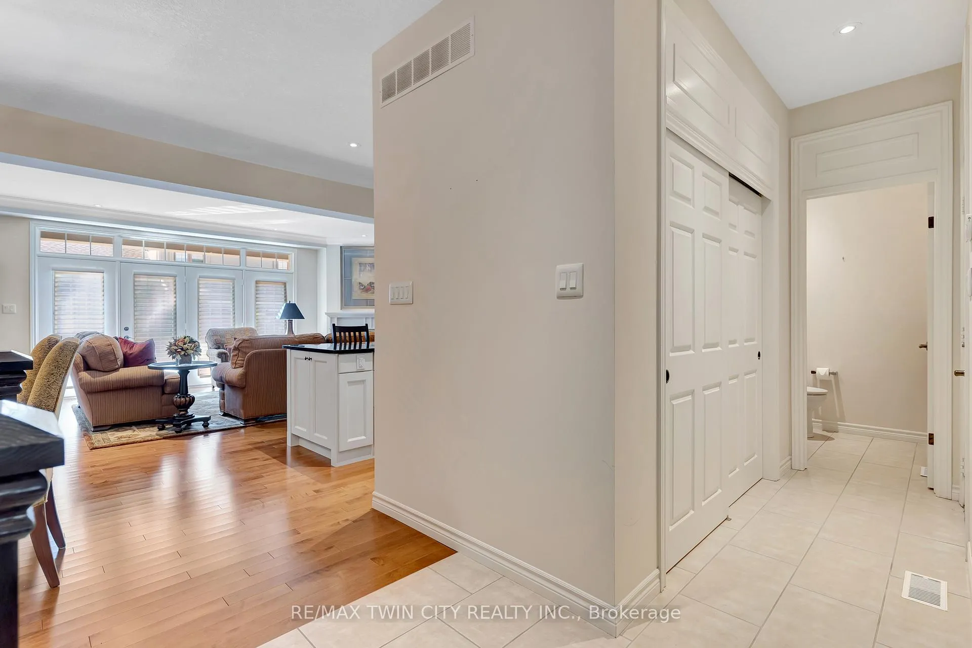 Photo 7 of Unit 53, 435 Winchester Drive, Waterloo — HOMEH